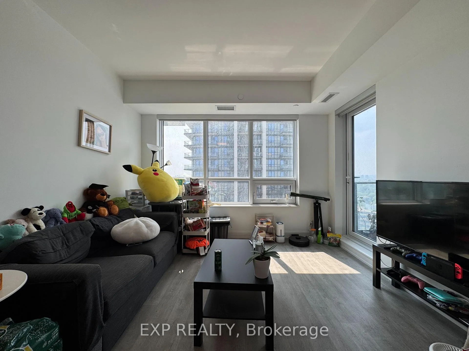 Photo 4 of Unit 1810, 38 Gandhi Lane, Markham, Commerce Valley — HOMEH