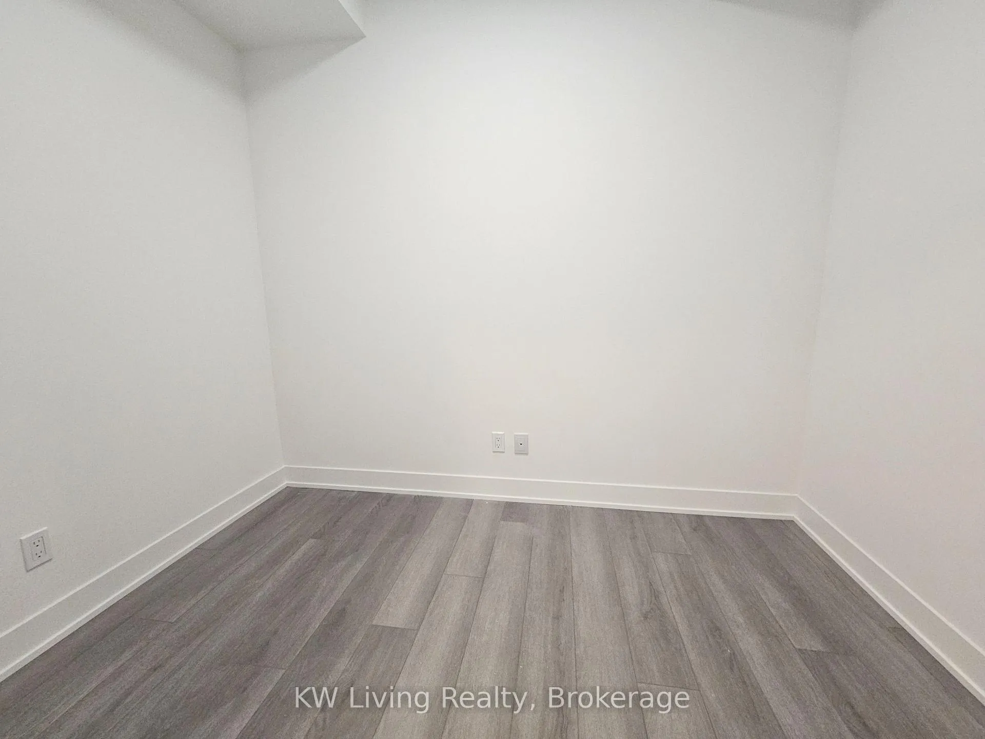Photo 2 of Unit 2020, 56 Andre de Grasse Street, Markham, Unionville — HOMEH