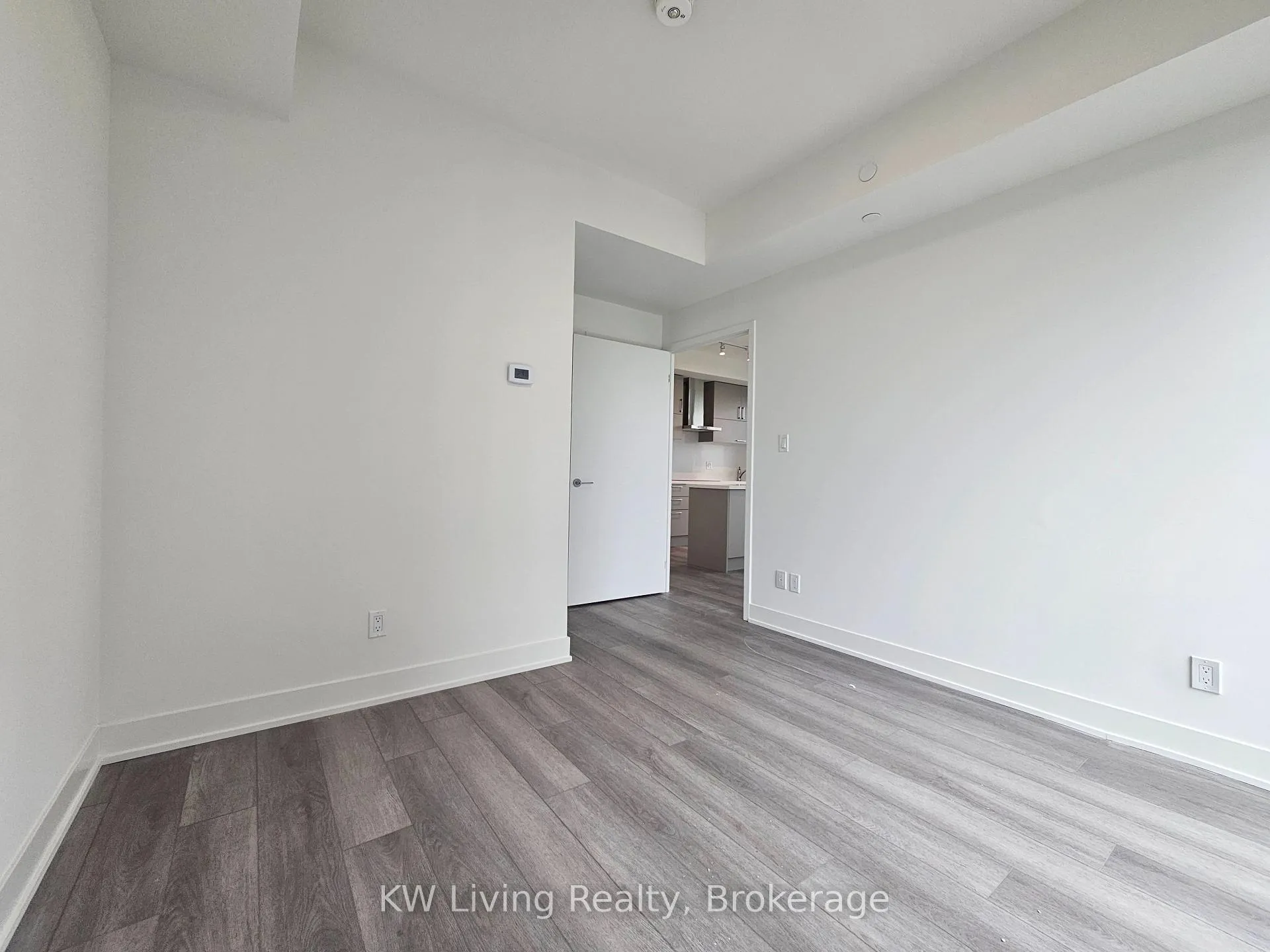 Photo 13 of Unit 2020, 56 Andre de Grasse Street, Markham, Unionville — HOMEH
