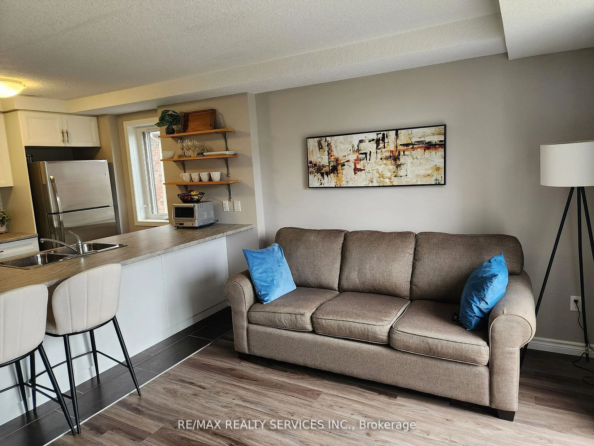 Photo 7 of Unit E, 237 Rachel Crescent E, Kitchener — HOMEH