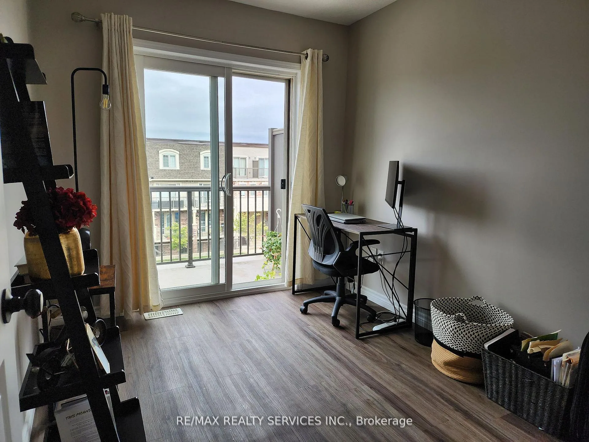 Photo 18 of Unit E, 237 Rachel Crescent E, Kitchener — HOMEH