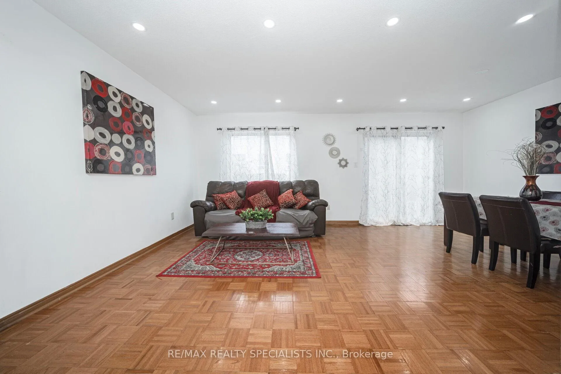 Photo 6 of 44 Franklin Court, Brampton, Bramalea West Industrial — HOMEH
