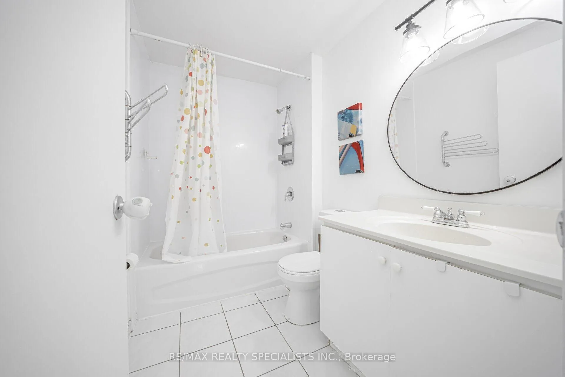 Photo 27 of 44 Franklin Court, Brampton, Bramalea West Industrial — HOMEH