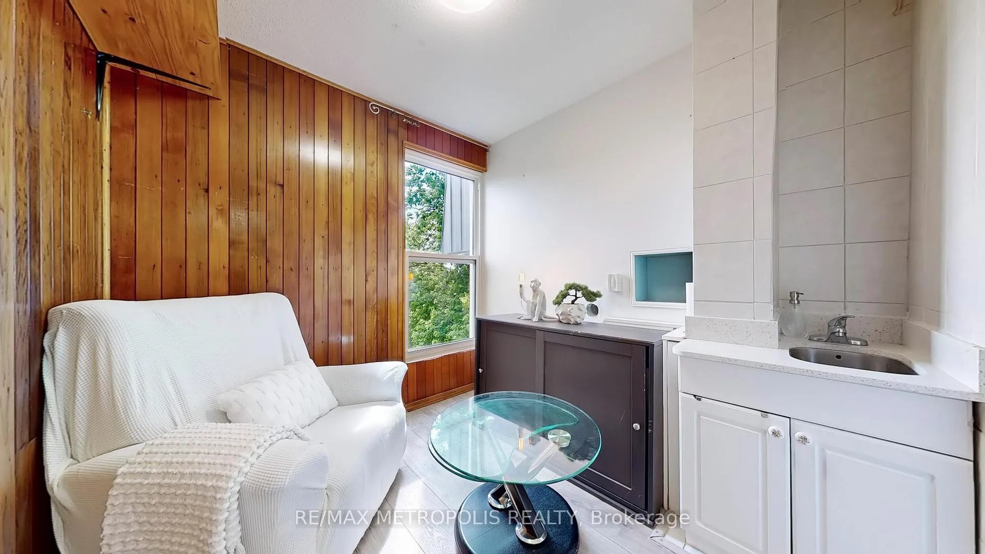 Photo 4 of Unit 357, 16B Elgin Street, Markham, Thornhill — HOMEH