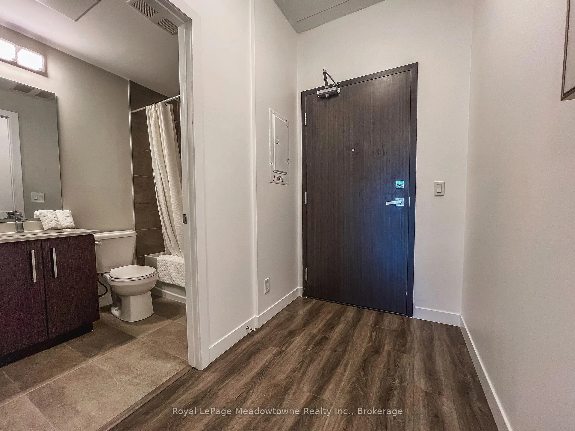 Photo 9 of Unit 1106, 15 Queen Street, Hamilton, Central — HOMEH