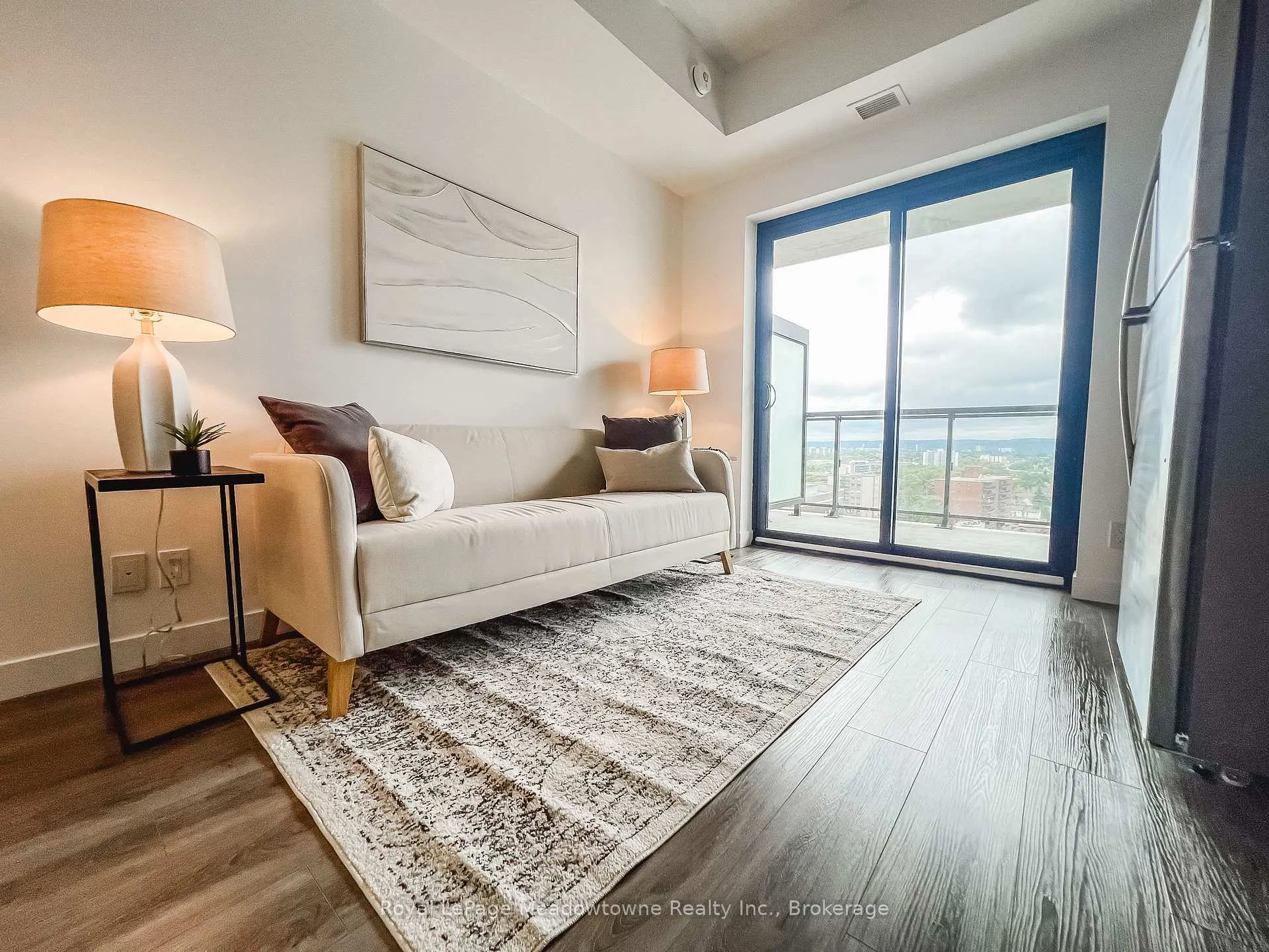 Photo 13 of Unit 1106, 15 Queen Street, Hamilton, Central — HOMEH