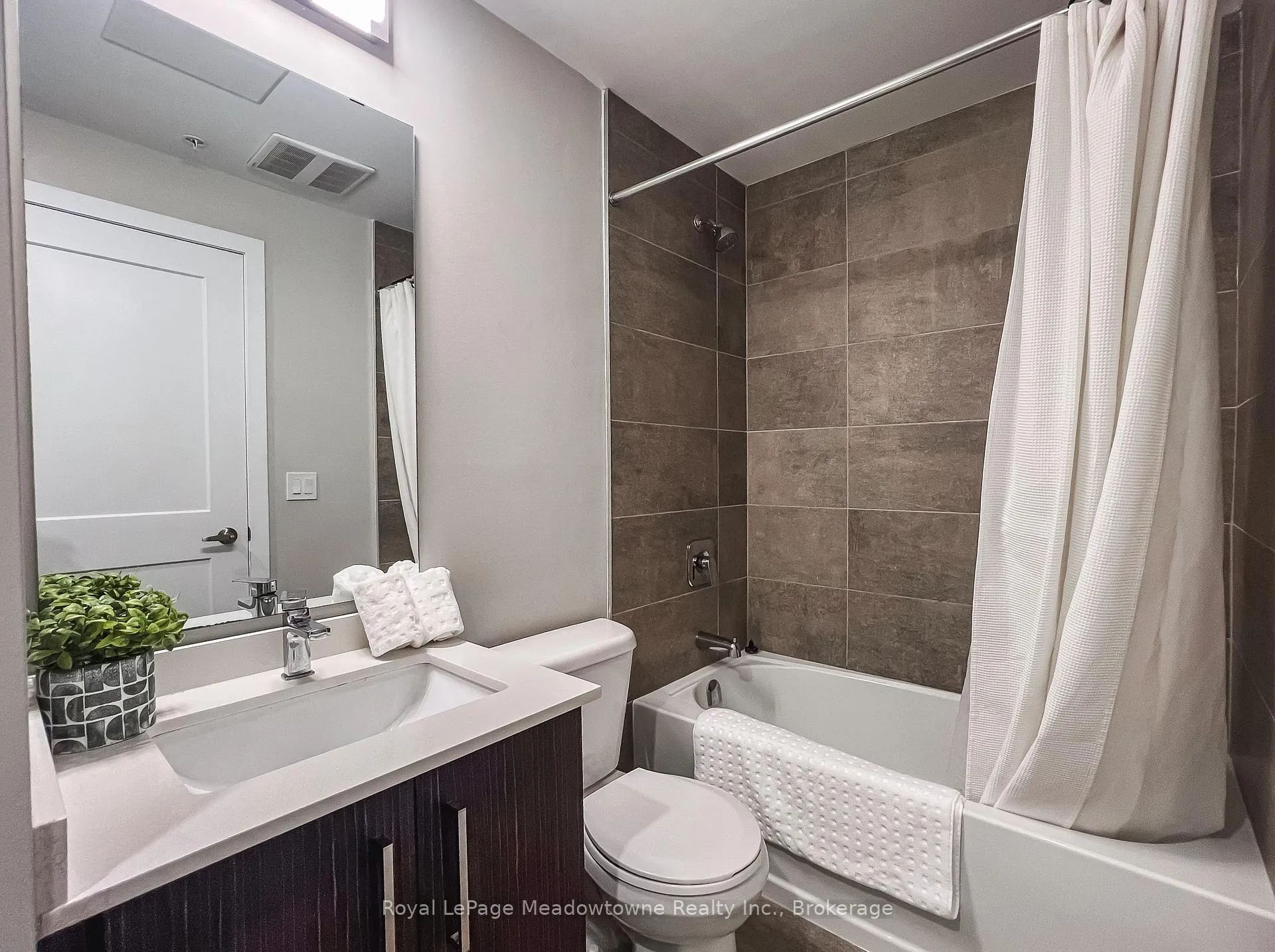Photo 21 of Unit 1106, 15 Queen Street, Hamilton, Central — HOMEH