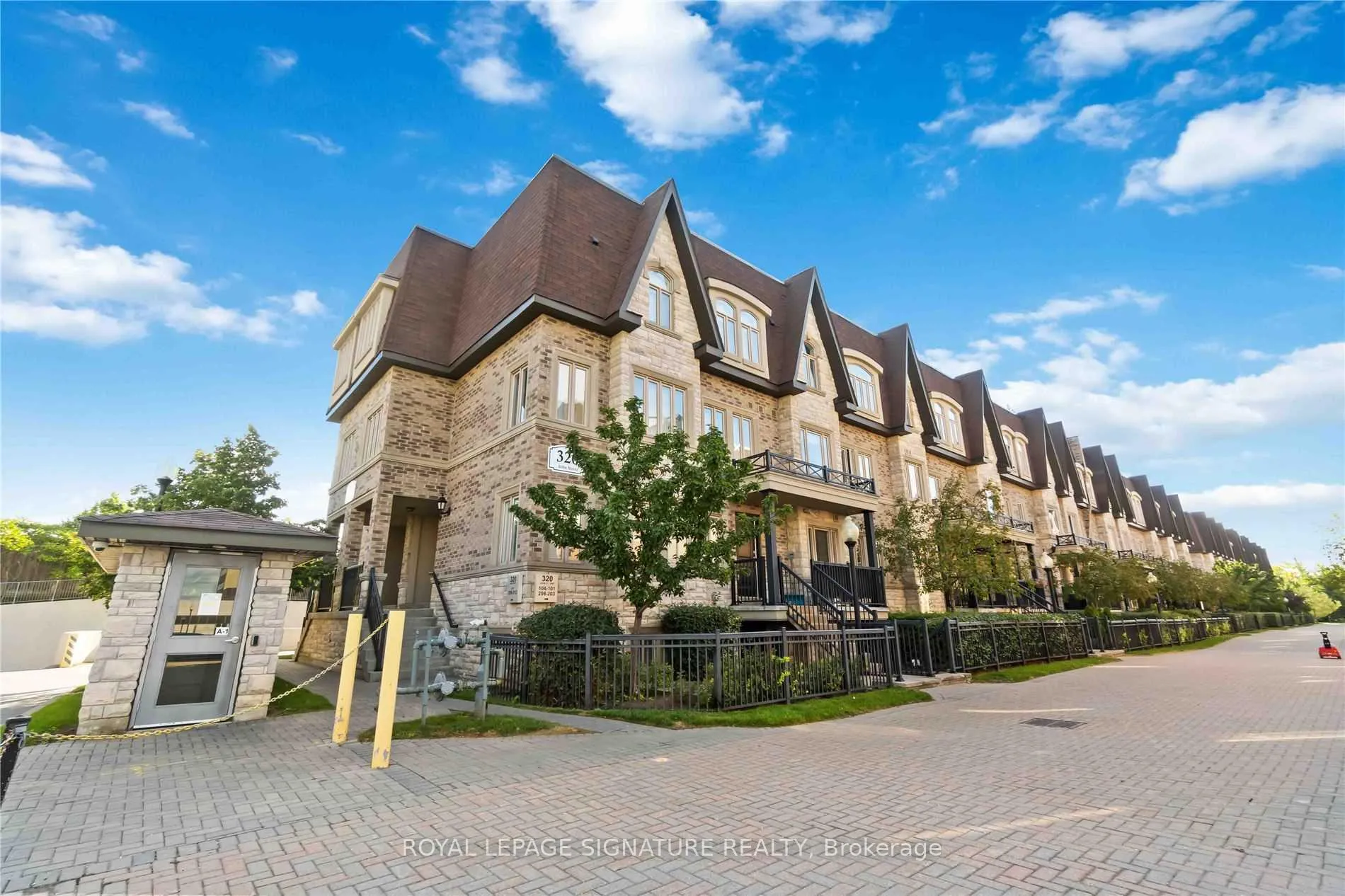 Photo 1 of Unit 107, 320 John Street, Markham, Thornhill — HOMEH