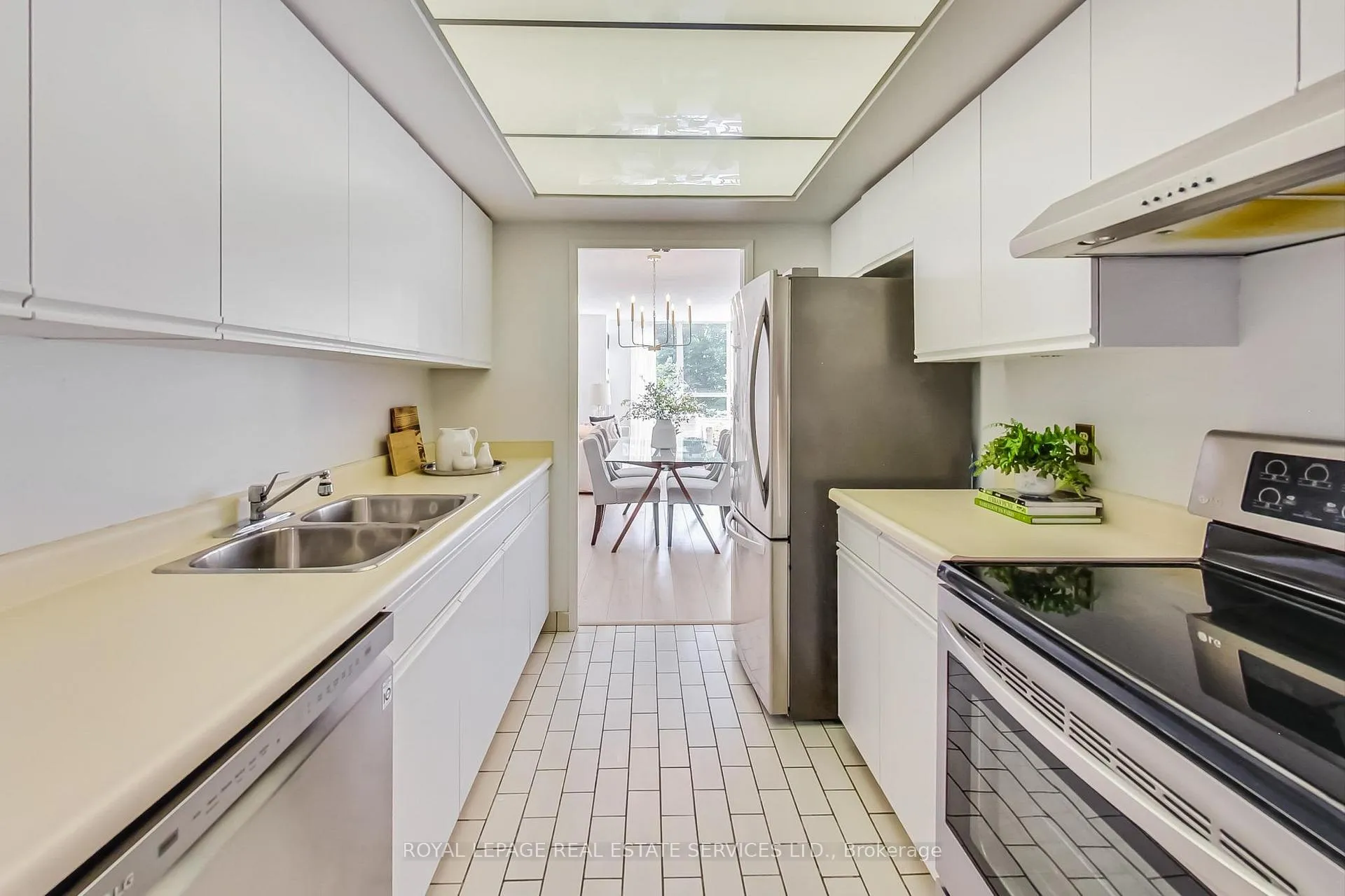 Photo 14 of Unit 203, 205 Wynford Drive, Toronto, Flemingdon Park — HOMEH