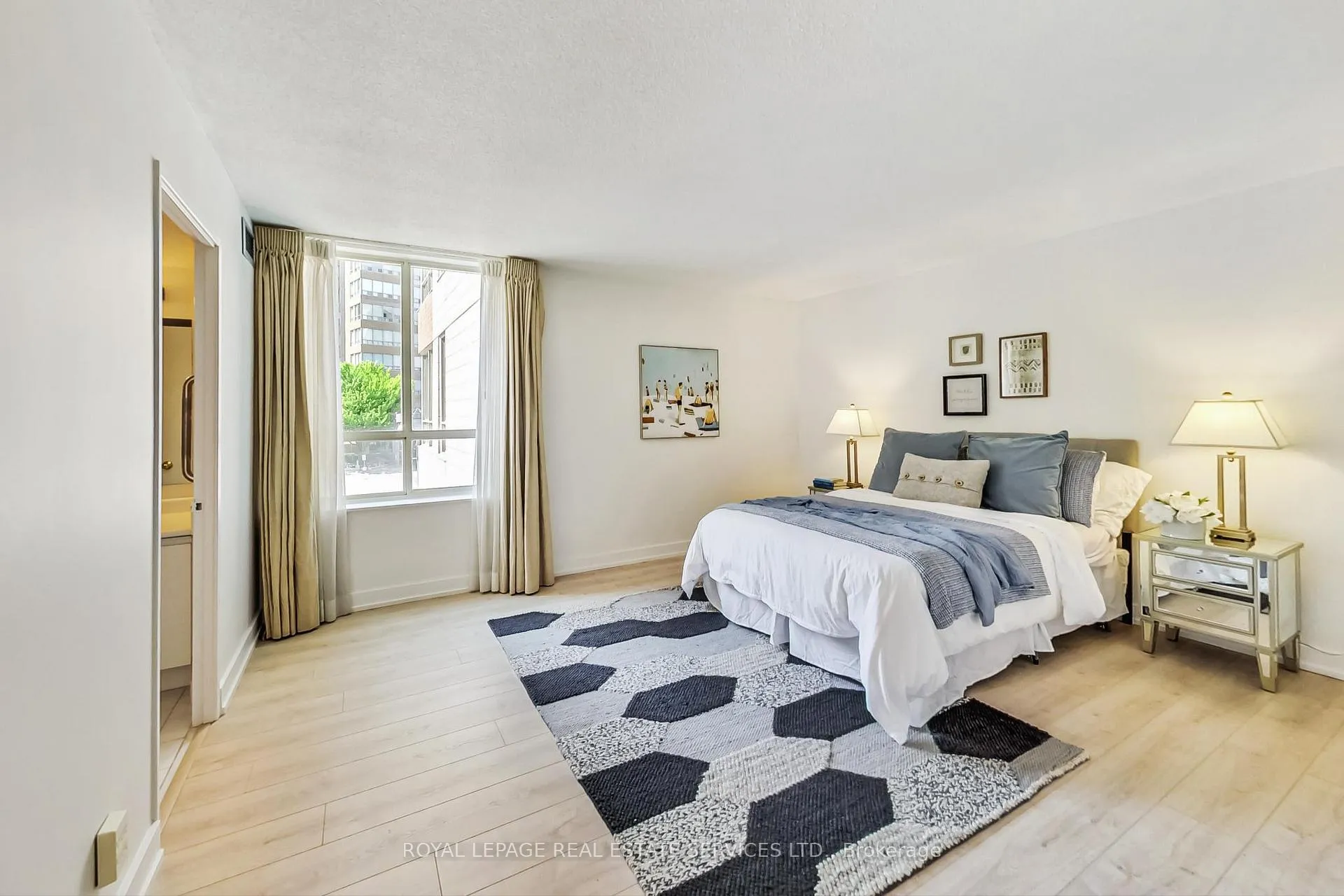 Photo 16 of Unit 203, 205 Wynford Drive, Toronto, Flemingdon Park — HOMEH
