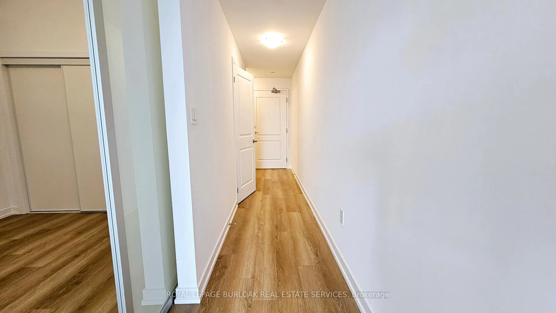Photo 10 of Unit 322, 470 Dundas Street E, Hamilton, Waterdown — HOMEH