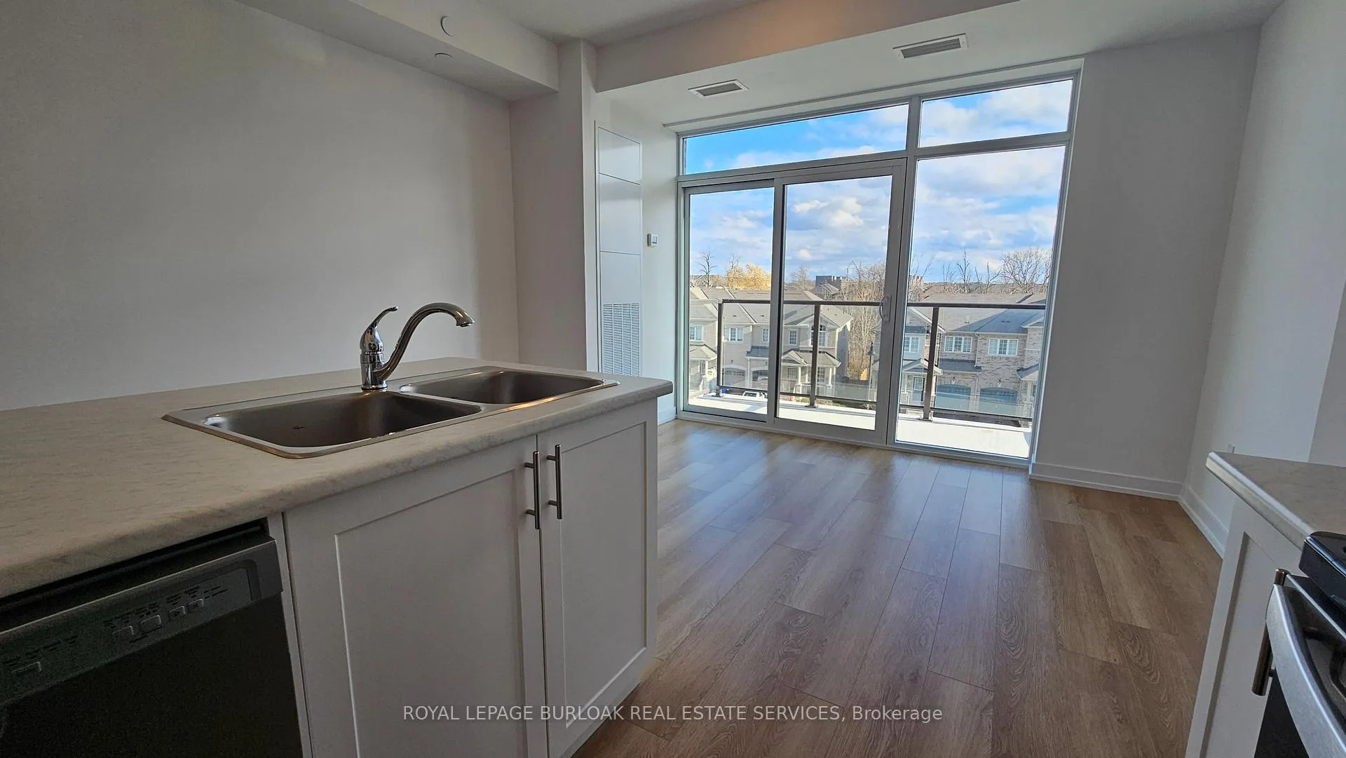 Photo 21 of Unit 322, 470 Dundas Street E, Hamilton, Waterdown — HOMEH