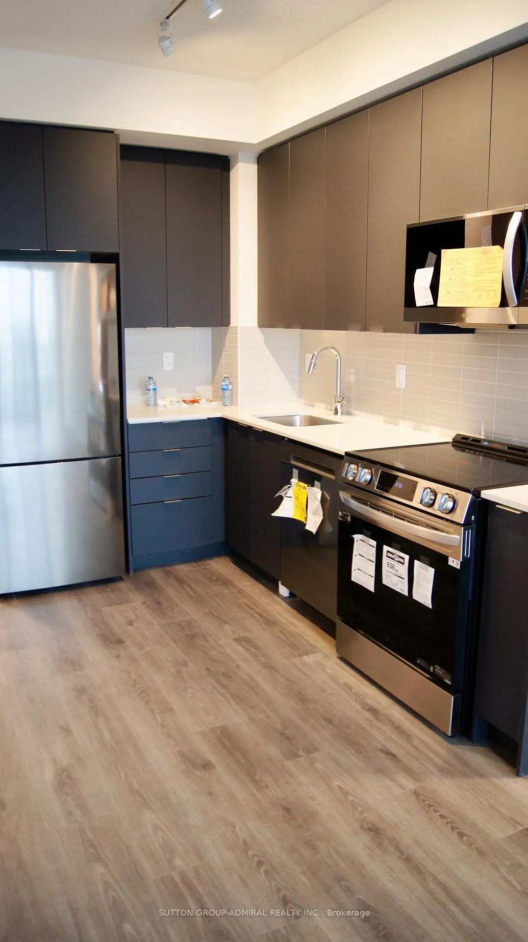 Photo 6 of Unit 902, 225 Malta Avenue, Brampton, Fletcher's Creek South — HOMEH