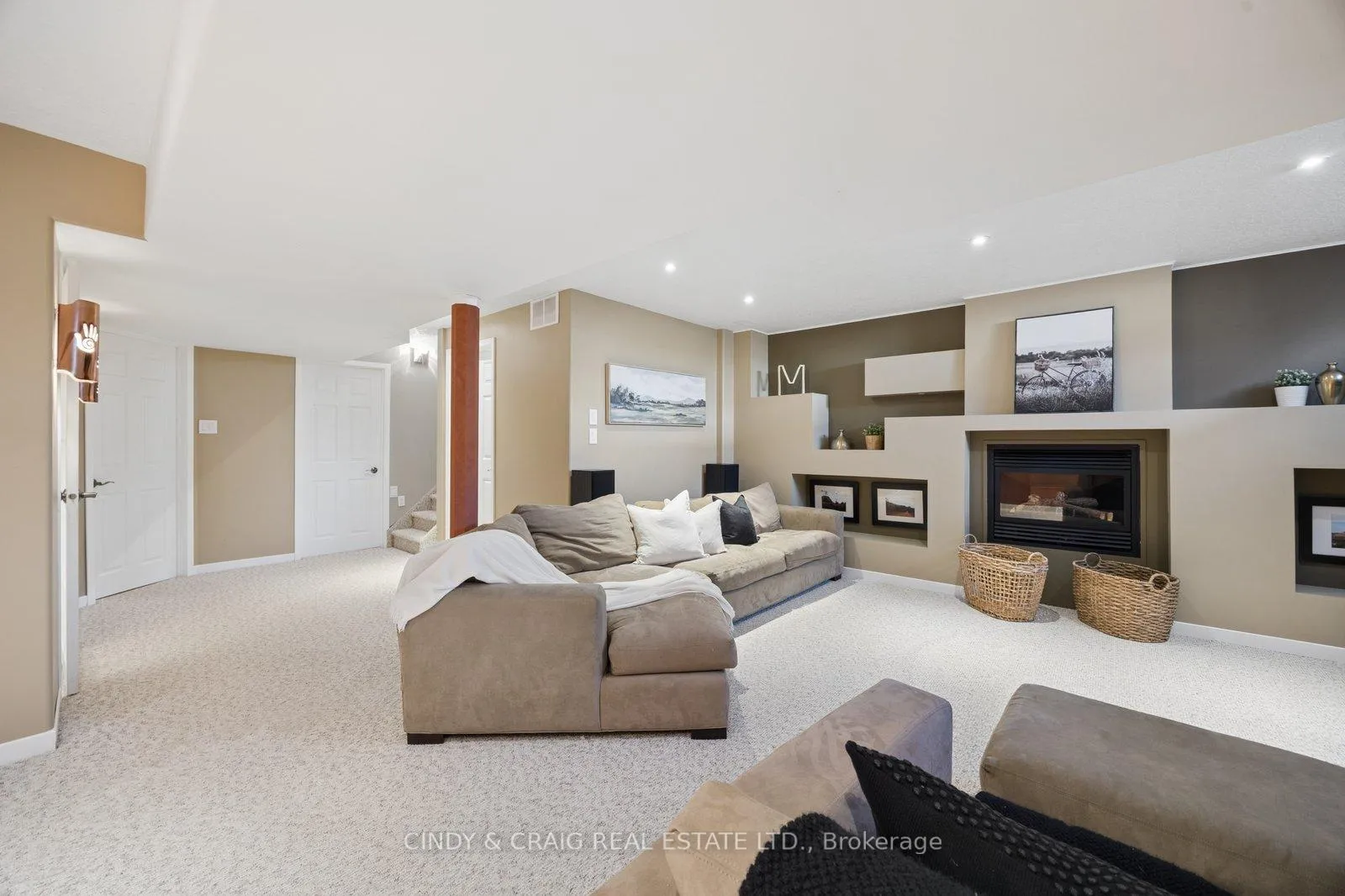 Photo 11 of 90 Fieldcrest Avenue, Clarington, Courtice — HOMEH