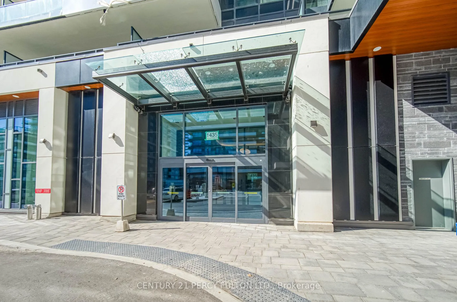 Photo 3 of Unit 2203, 1435 Celebration Drive, Pickering, Bay Ridges — HOMEH
