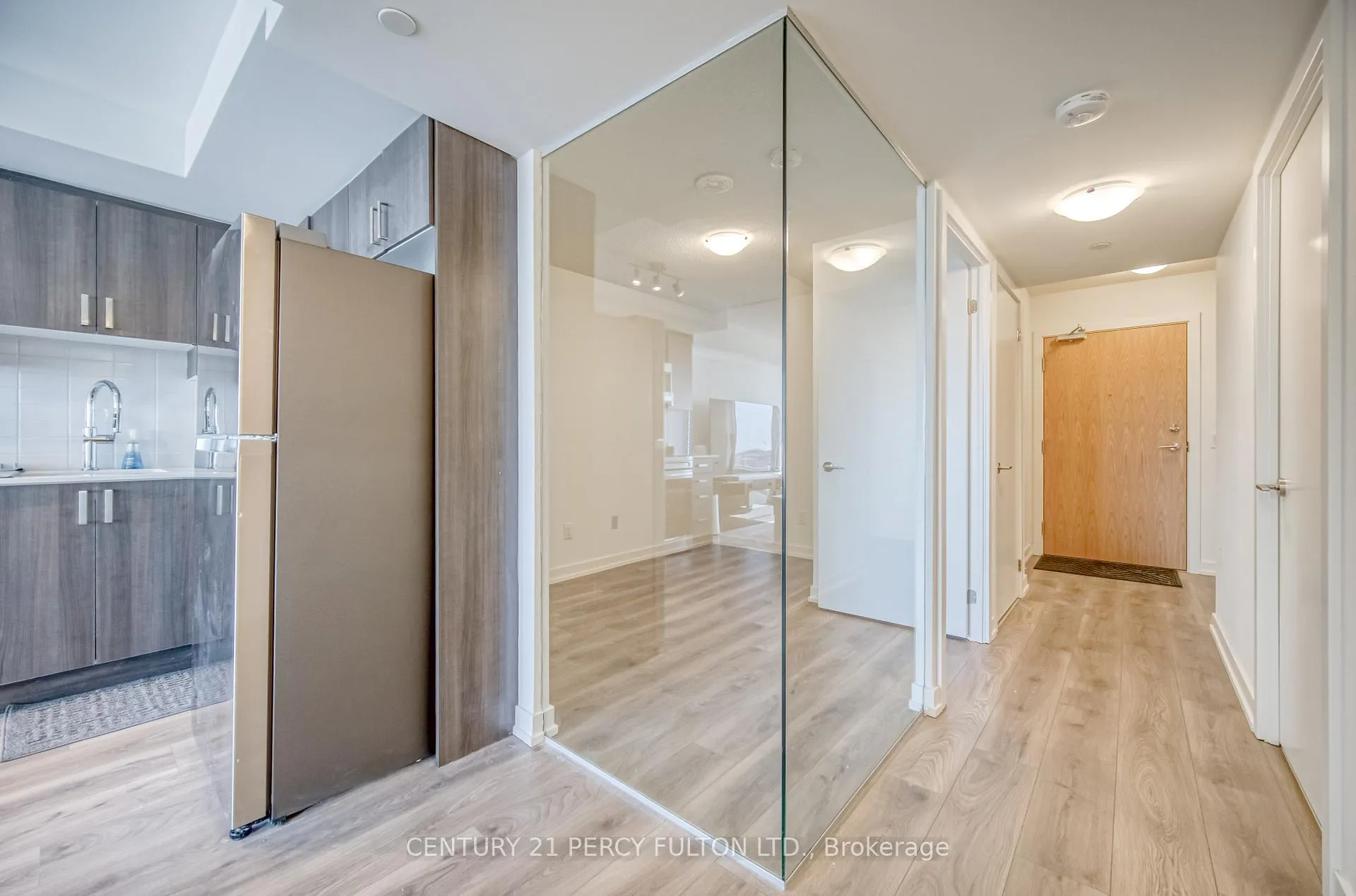 Photo 6 of Unit 2203, 1435 Celebration Drive, Pickering, Bay Ridges — HOMEH