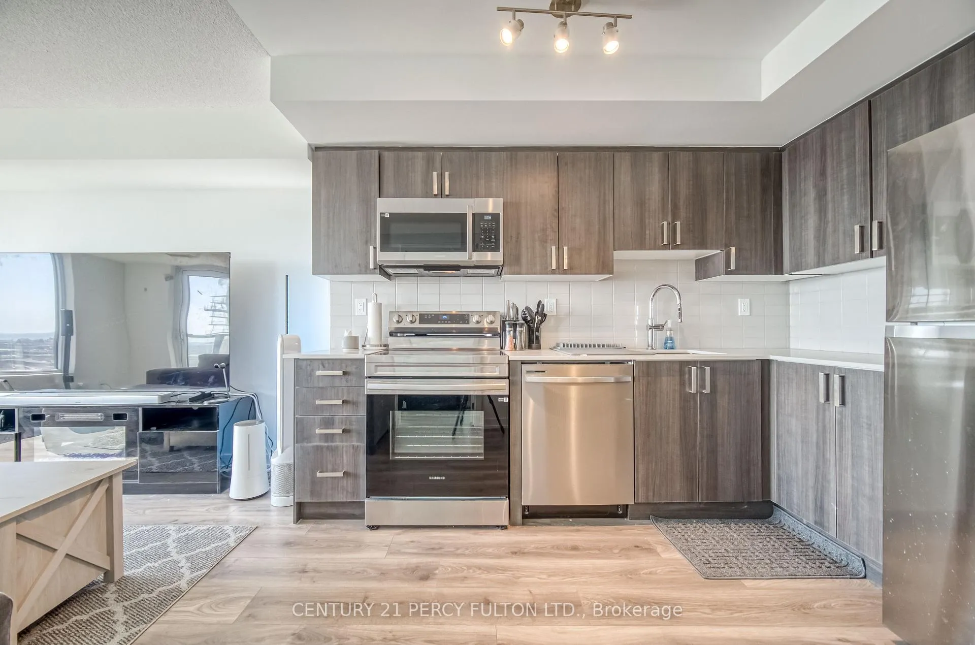 Photo 7 of Unit 2203, 1435 Celebration Drive, Pickering, Bay Ridges — HOMEH