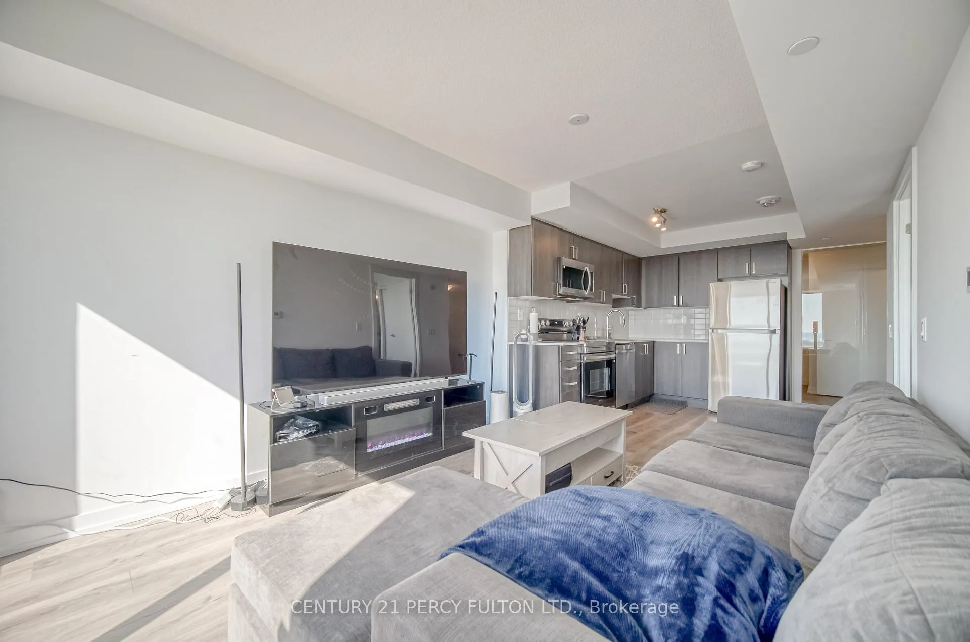 Photo 14 of Unit 2203, 1435 Celebration Drive, Pickering, Bay Ridges — HOMEH
