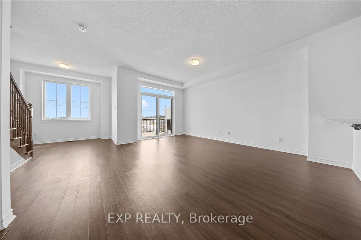 Photo 16 of 217 Hibernian Walk, Ottawa, Kanata - Emerald Meadows/Trailwest — HOMEH
