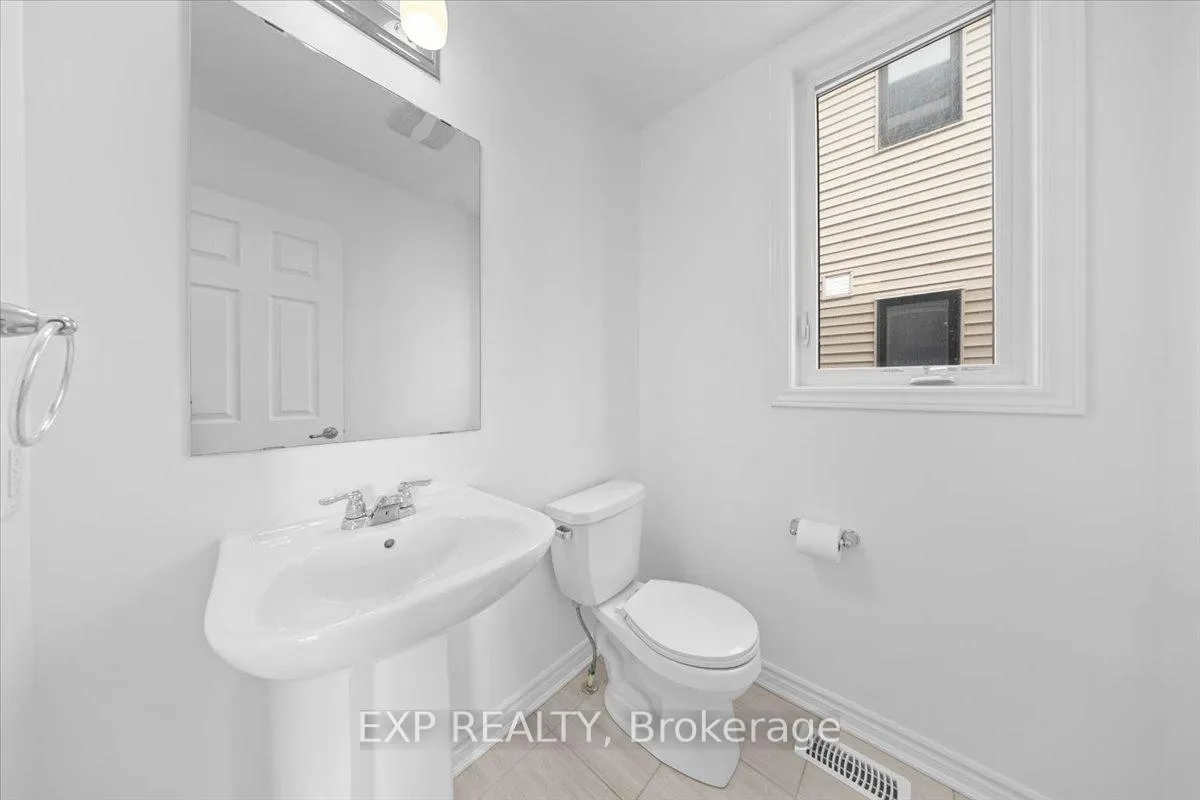 Photo 17 of 217 Hibernian Walk, Ottawa, Kanata - Emerald Meadows/Trailwest — HOMEH