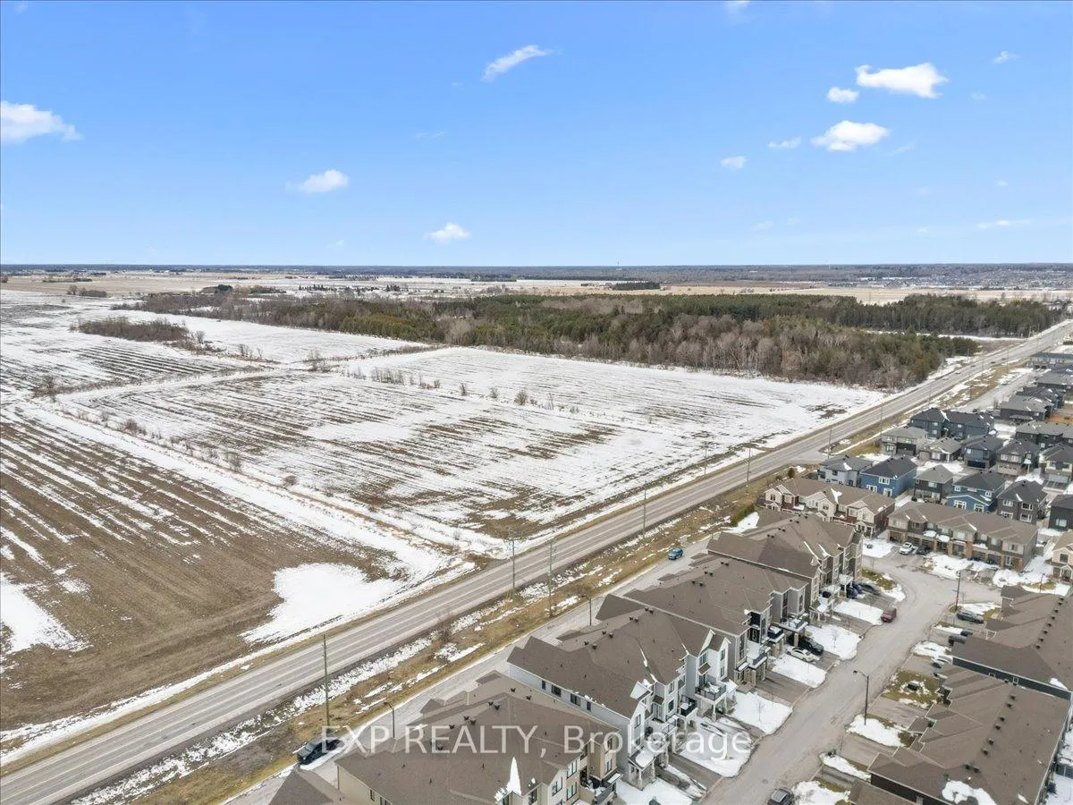Photo 43 of 217 Hibernian Walk, Ottawa, Kanata - Emerald Meadows/Trailwest — HOMEH