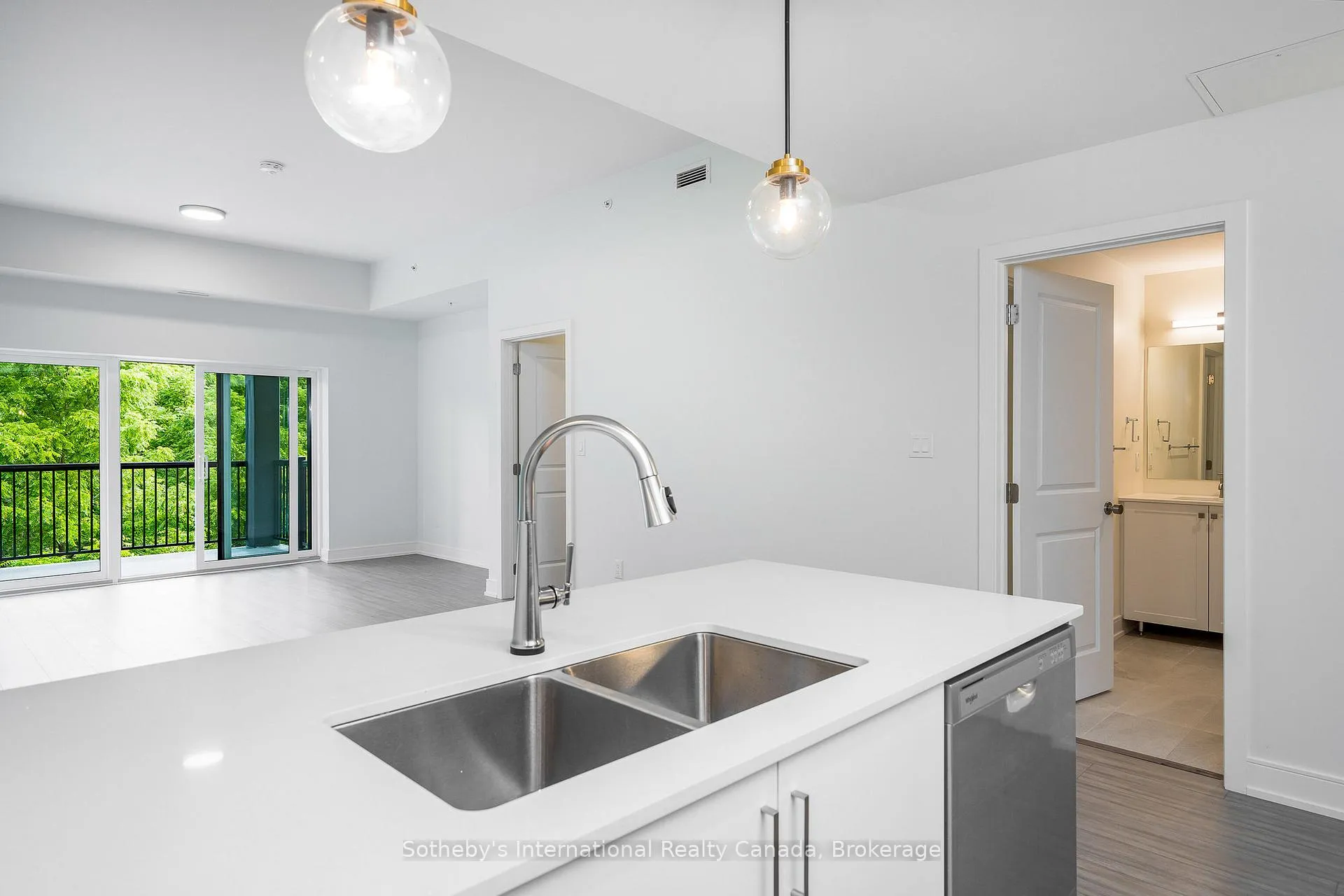 Front of Unit 322, 121 Mary Street