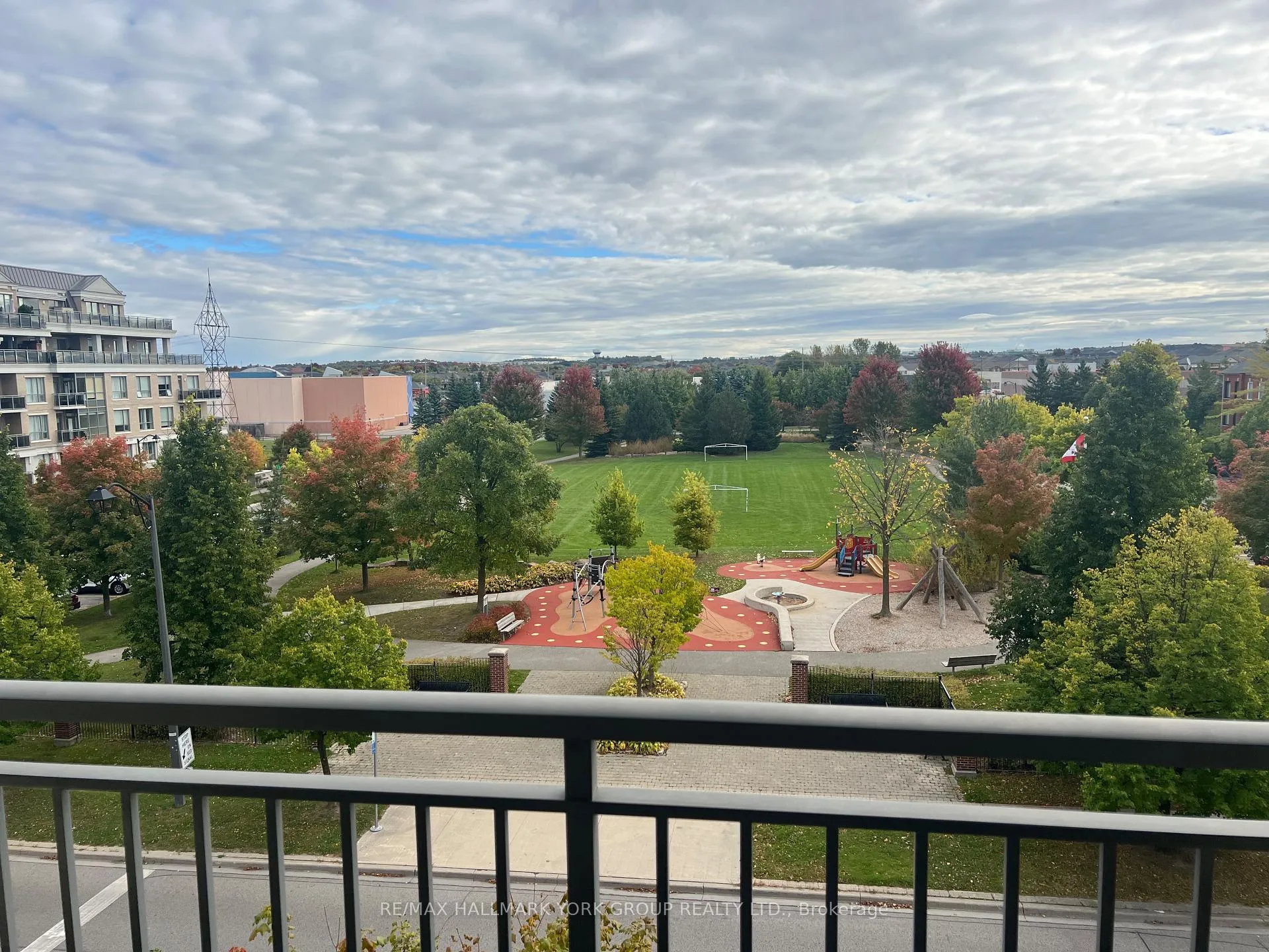 Photo 6 of Unit 428, 180 John West Way, Aurora, Bayview Wellington — HOMEH