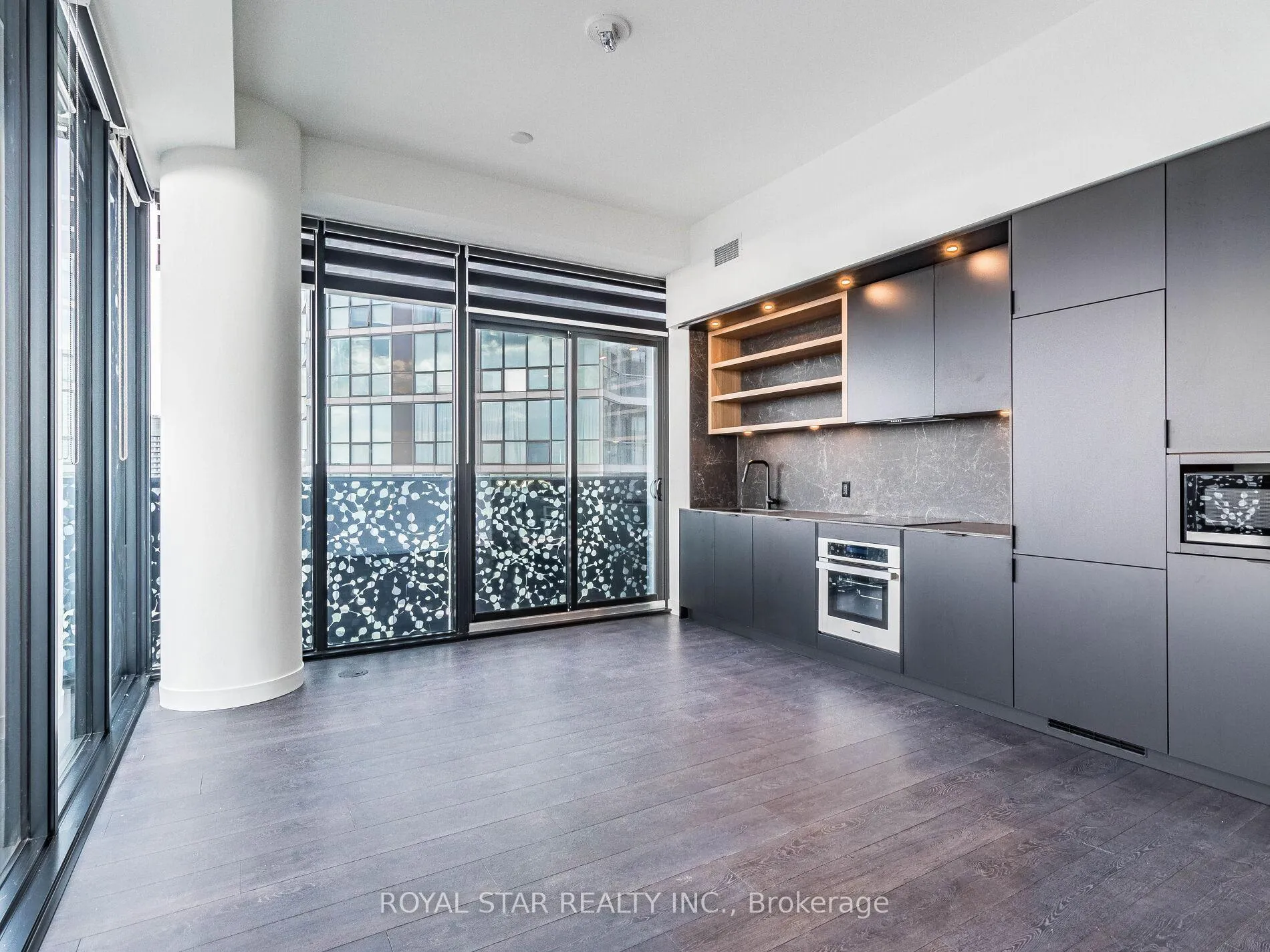 Photo 6 of Unit 3906, 55 Charles Street E, Toronto, Church-Yonge Corridor — HOMEH