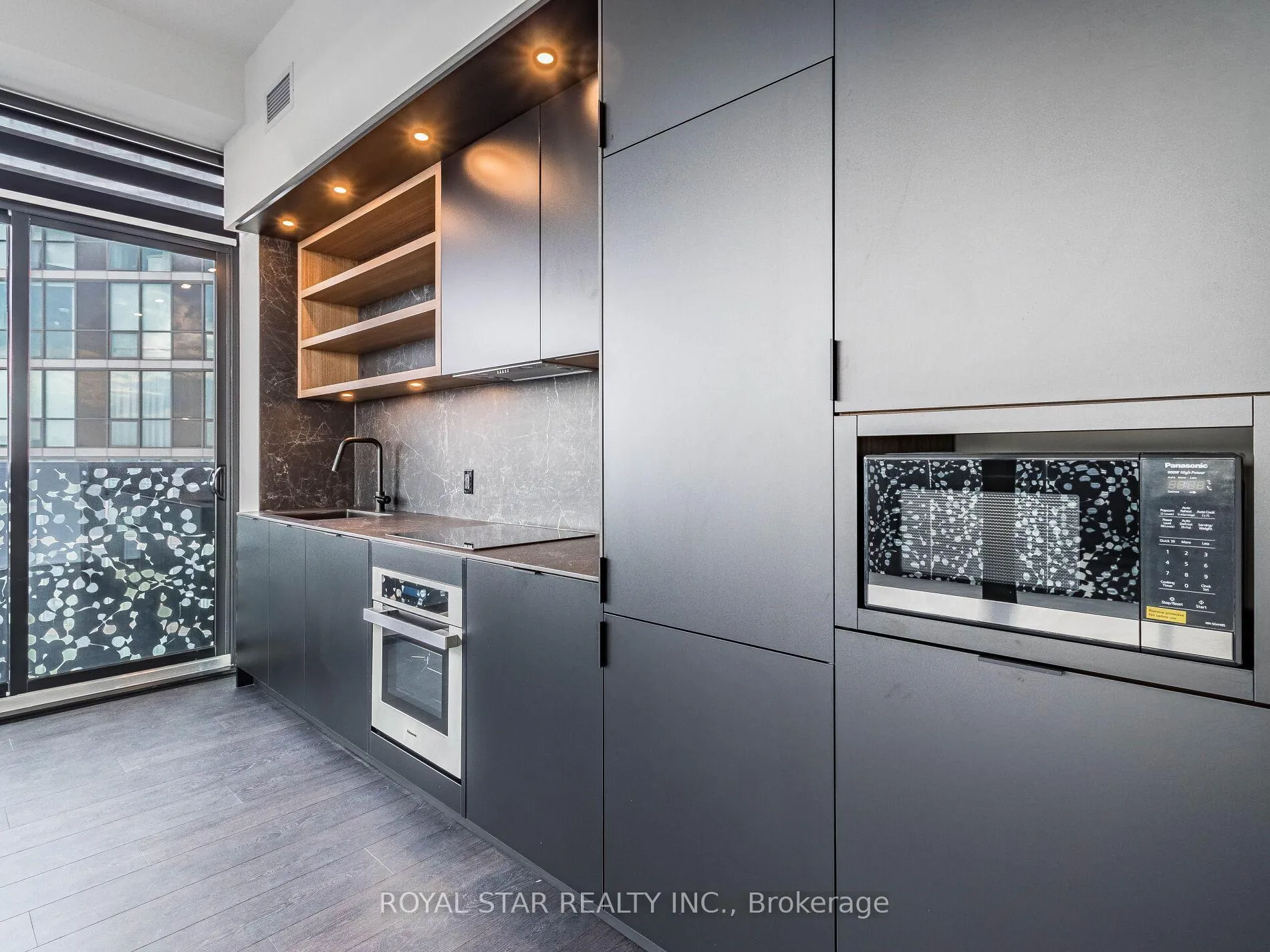 Photo 9 of Unit 3906, 55 Charles Street E, Toronto, Church-Yonge Corridor — HOMEH