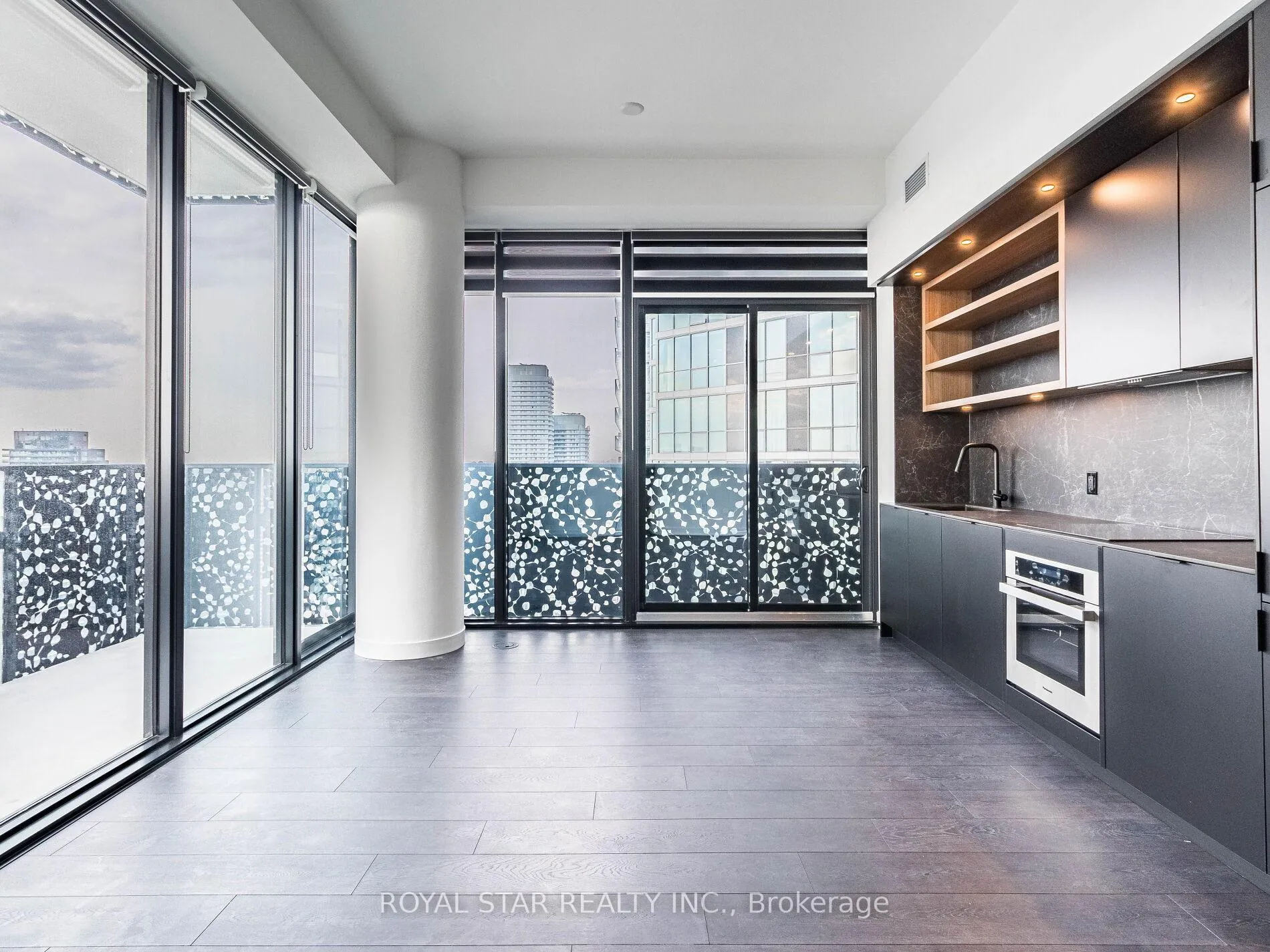 Photo 14 of Unit 3906, 55 Charles Street E, Toronto, Church-Yonge Corridor — HOMEH