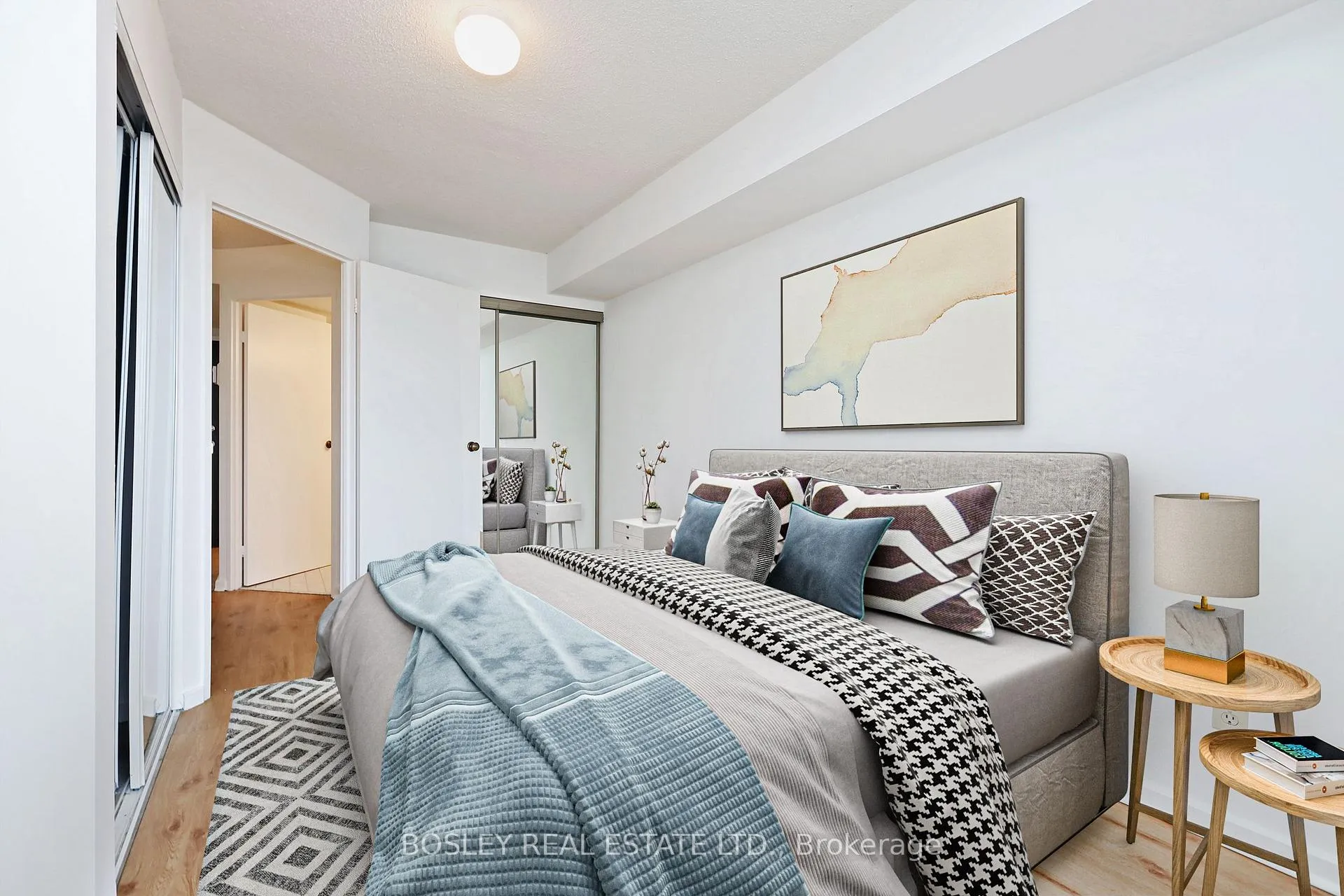 Photo 6 of Unit 2106, 15 Maitland Place, Toronto, Cabbagetown-South St. James Town — HOMEH