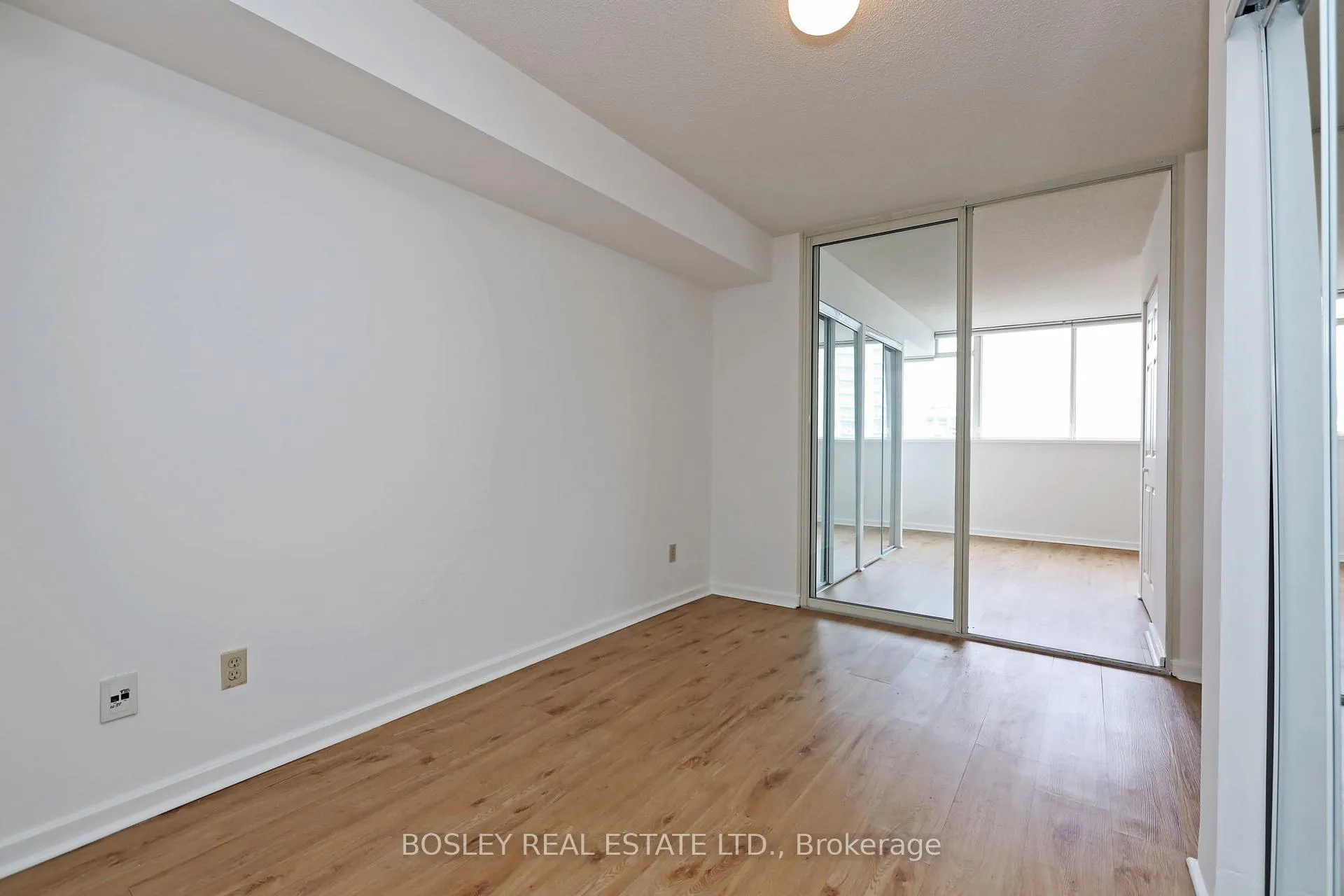 Photo 19 of Unit 2106, 15 Maitland Place, Toronto, Cabbagetown-South St. James Town — HOMEH