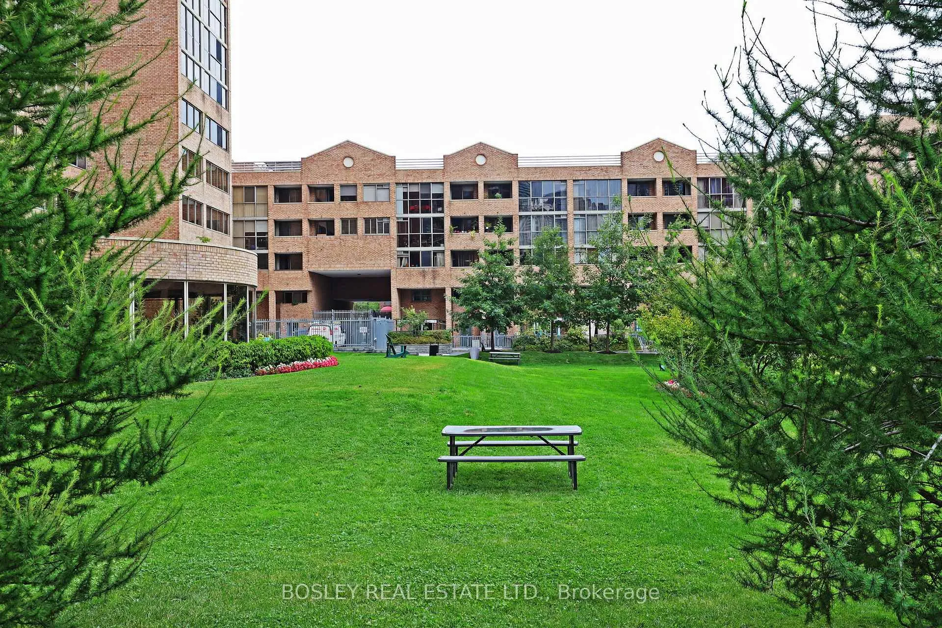 Photo 40 of Unit 2106, 15 Maitland Place, Toronto, Cabbagetown-South St. James Town — HOMEH