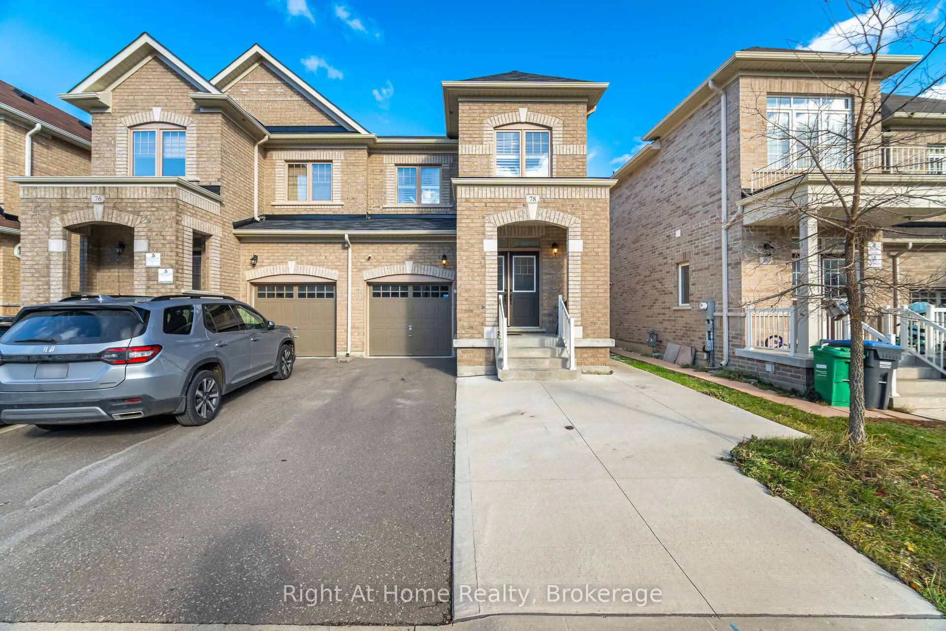 Photo 2 of 78 Boathouse Road, Brampton, Northwest Brampton — HOMEH