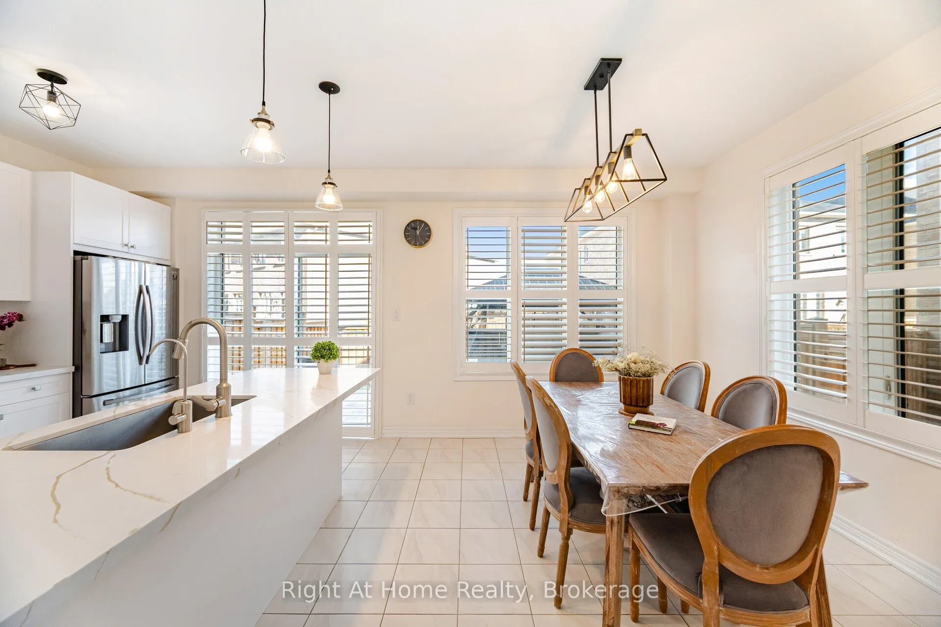 Photo 11 of 78 Boathouse Road, Brampton, Northwest Brampton — HOMEH