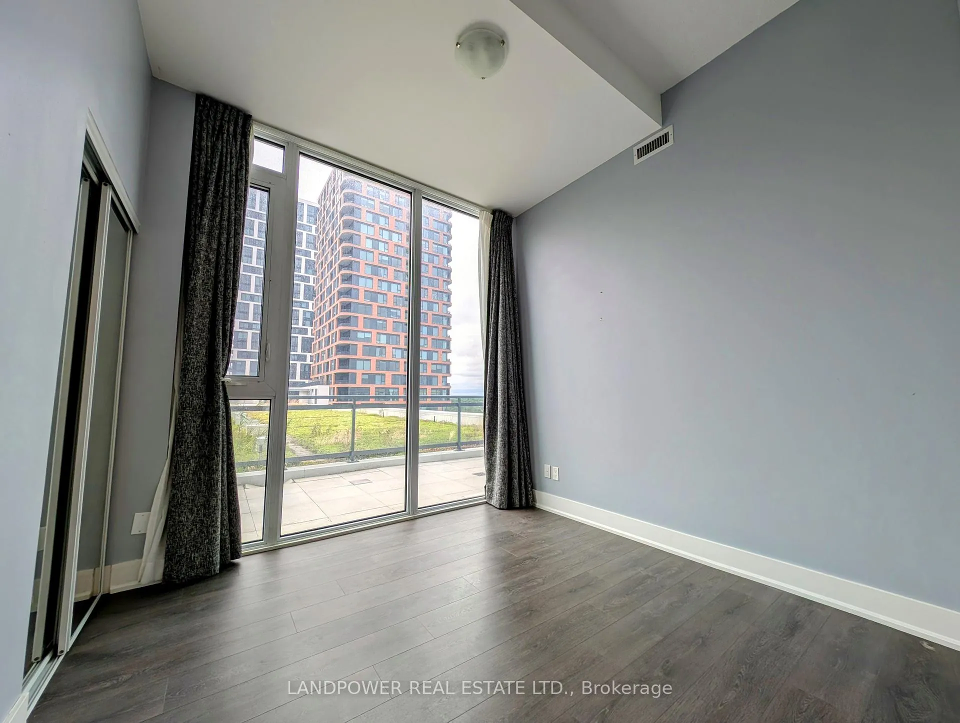 Photo 12 of Unit 606, 180 Enterprise Boulevard N, Markham, Unionville — HOMEH