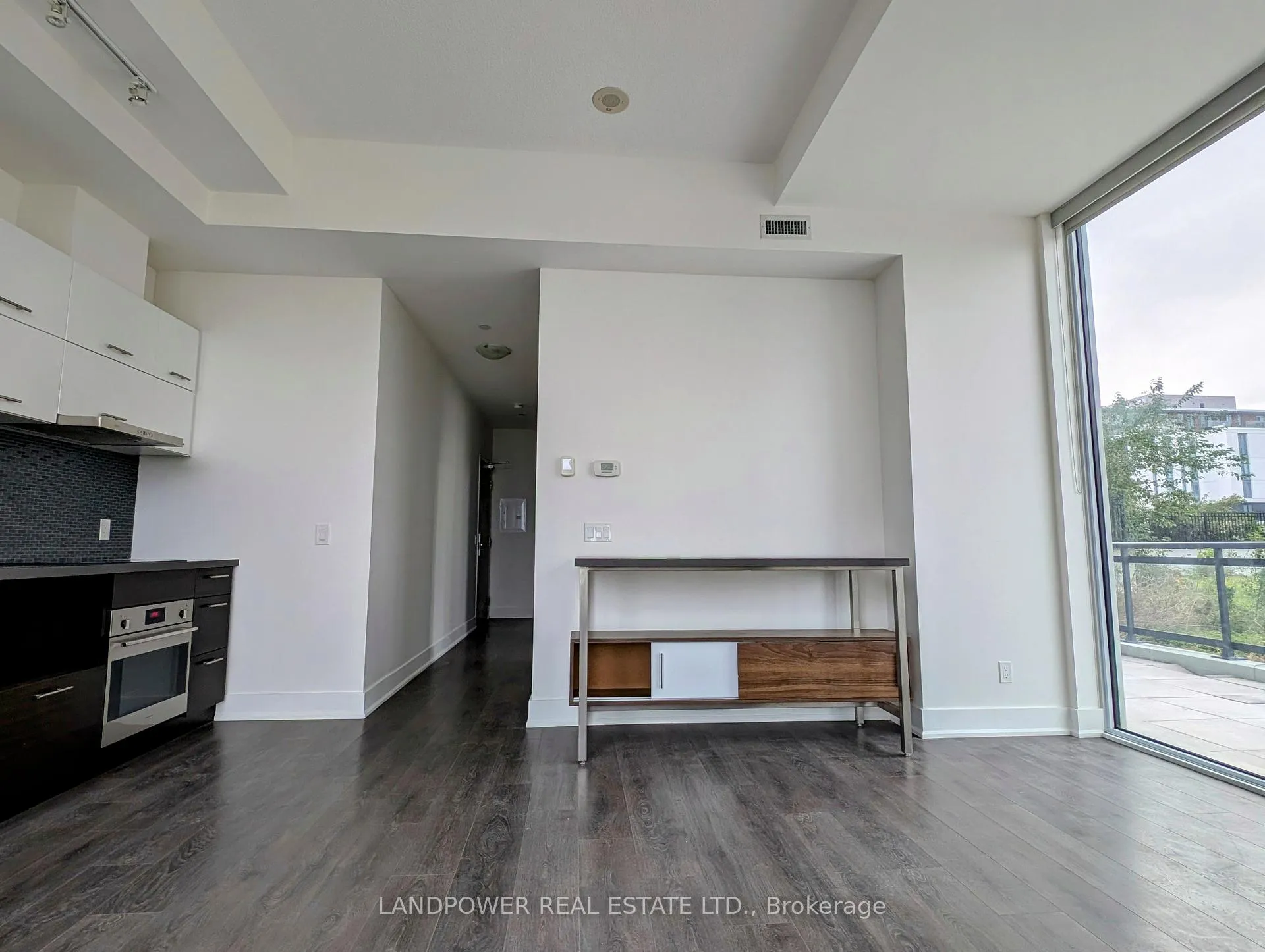 Photo 13 of Unit 606, 180 Enterprise Boulevard N, Markham, Unionville — HOMEH