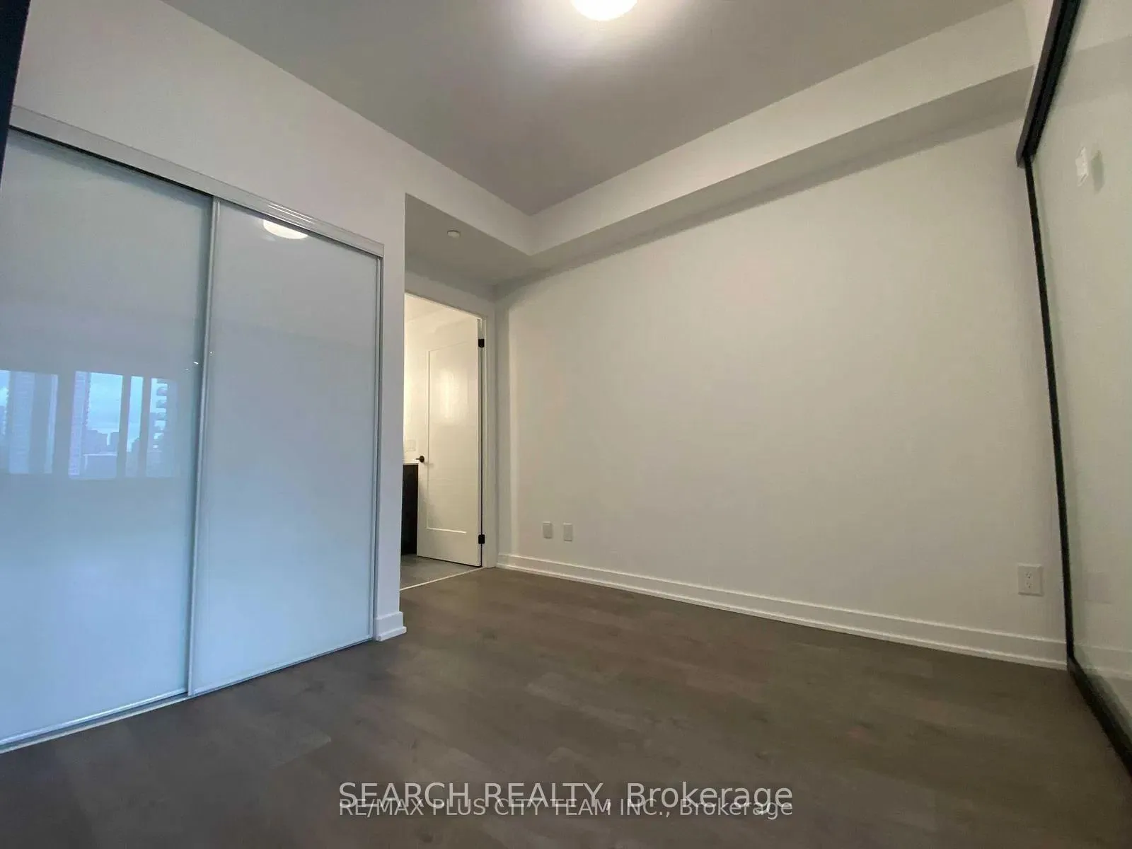 Photo 7 of Unit 719, 5 Defries Street, Toronto, Regent Park — HOMEH