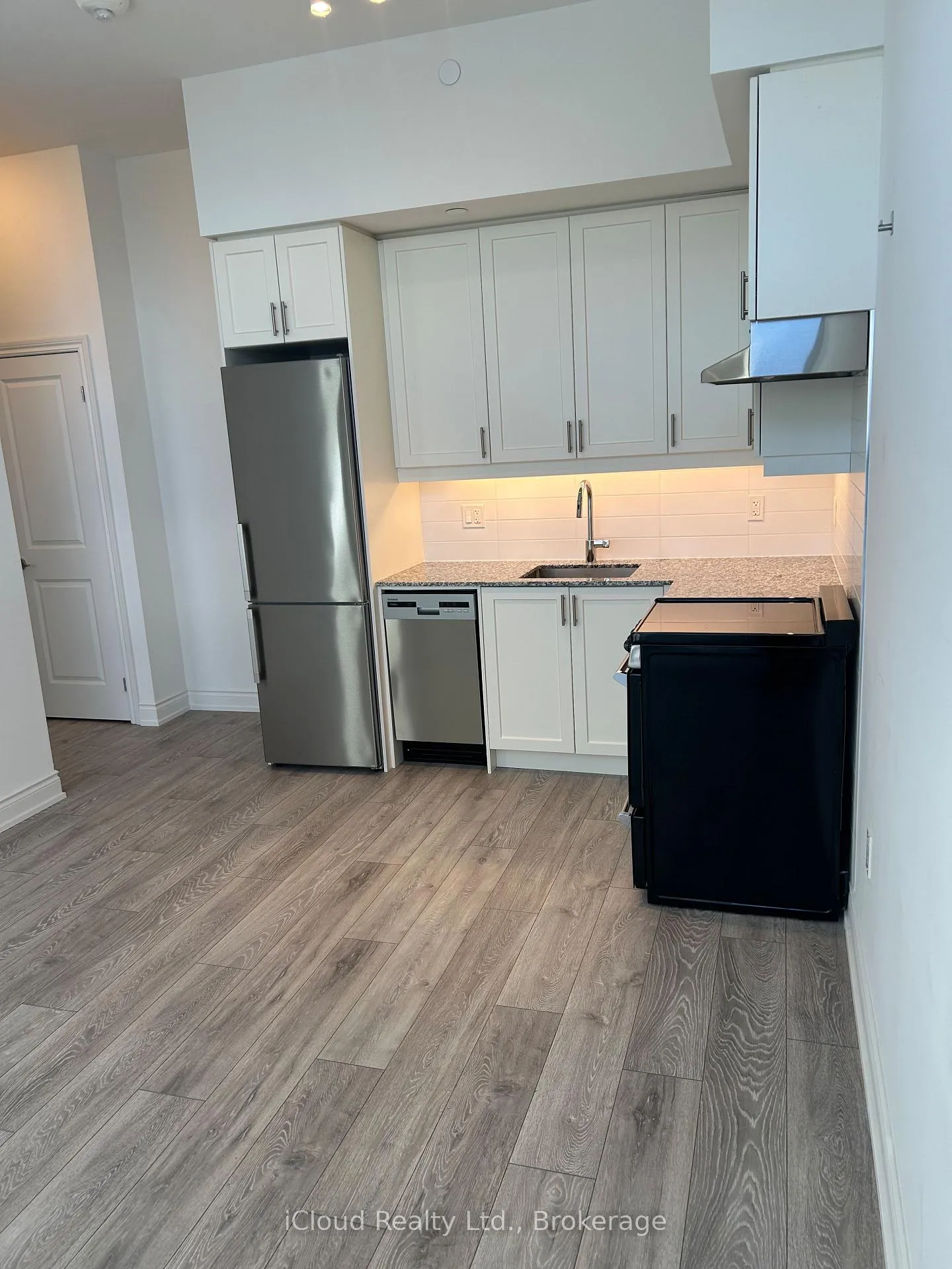 Photo 9 of Unit 113, 1050 Main Street E, Milton, Dempsey — HOMEH