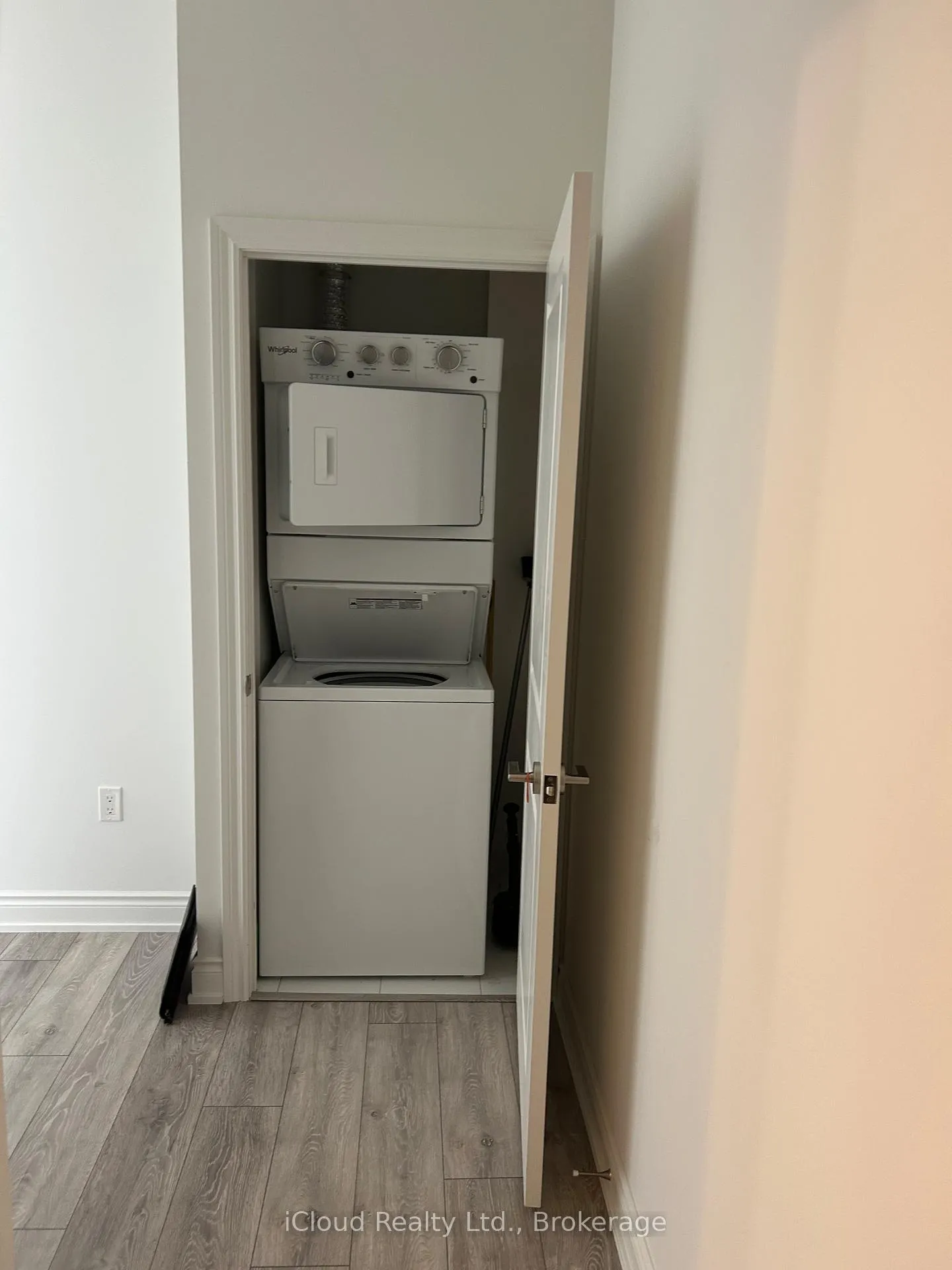 Photo 18 of Unit 113, 1050 Main Street E, Milton, Dempsey — HOMEH