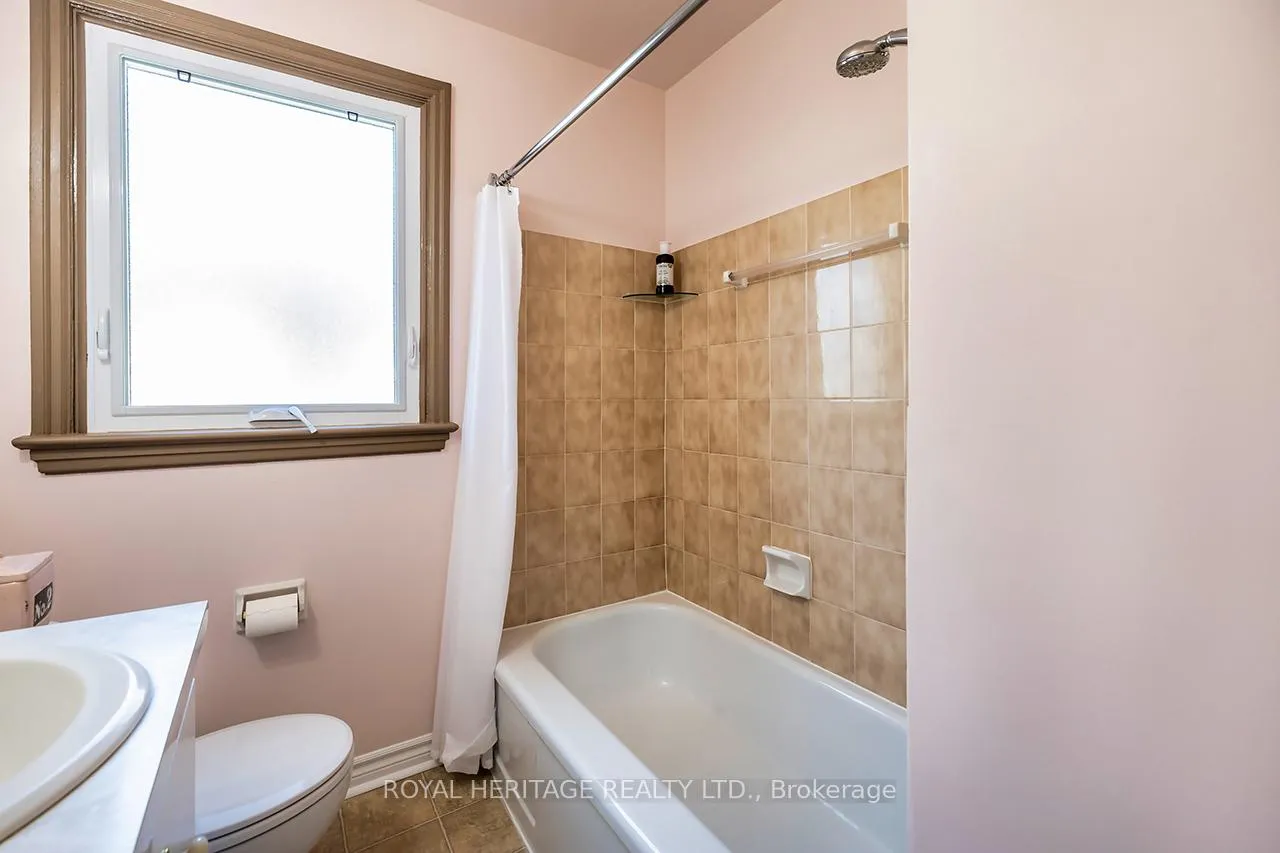 Photo 15 of 250 King George Street, Peterborough, Otonabee Ward 1 — HOMEH