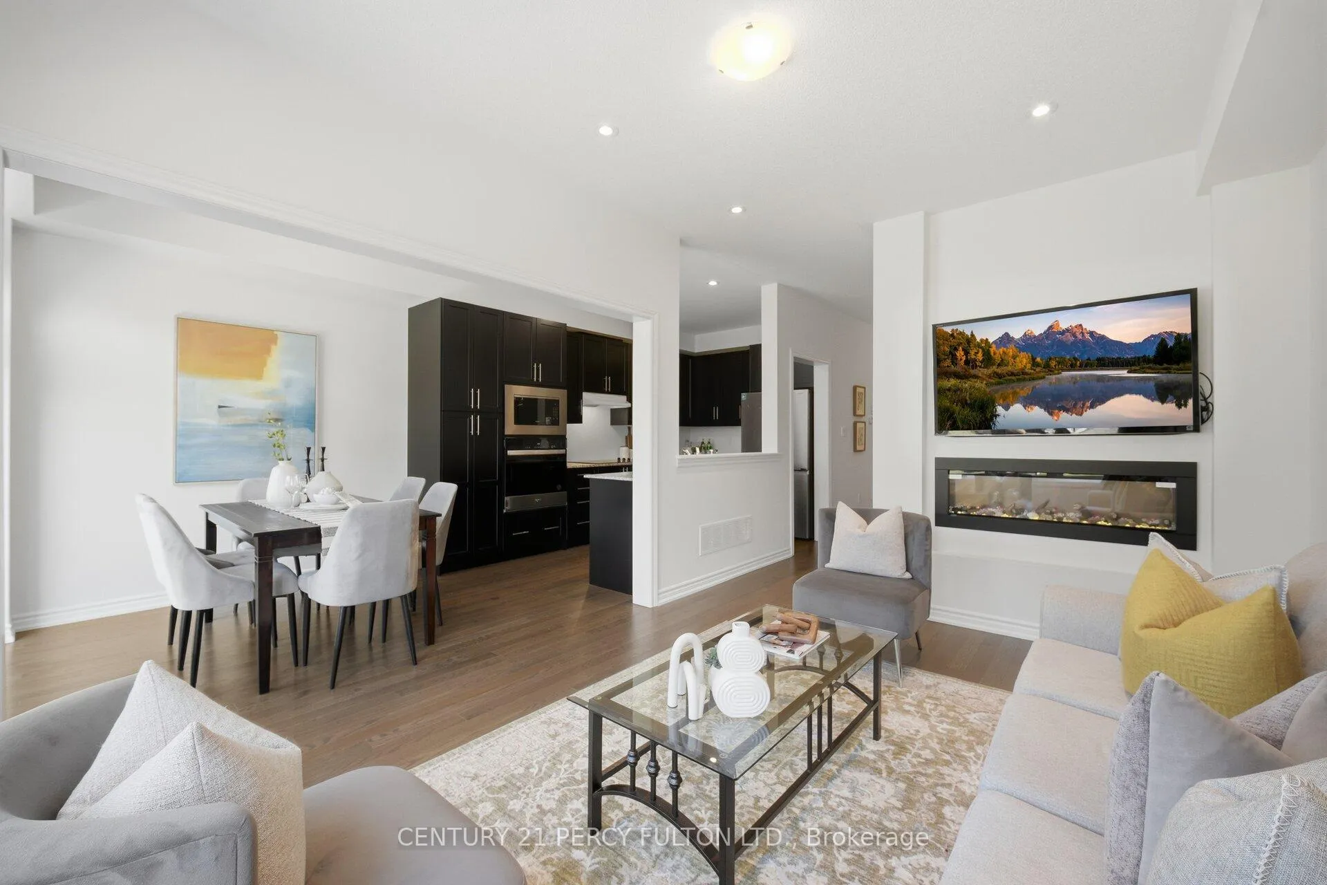 Photo 18 of 32 Mountainside Crescent, Whitby, Rolling Acres — HOMEH