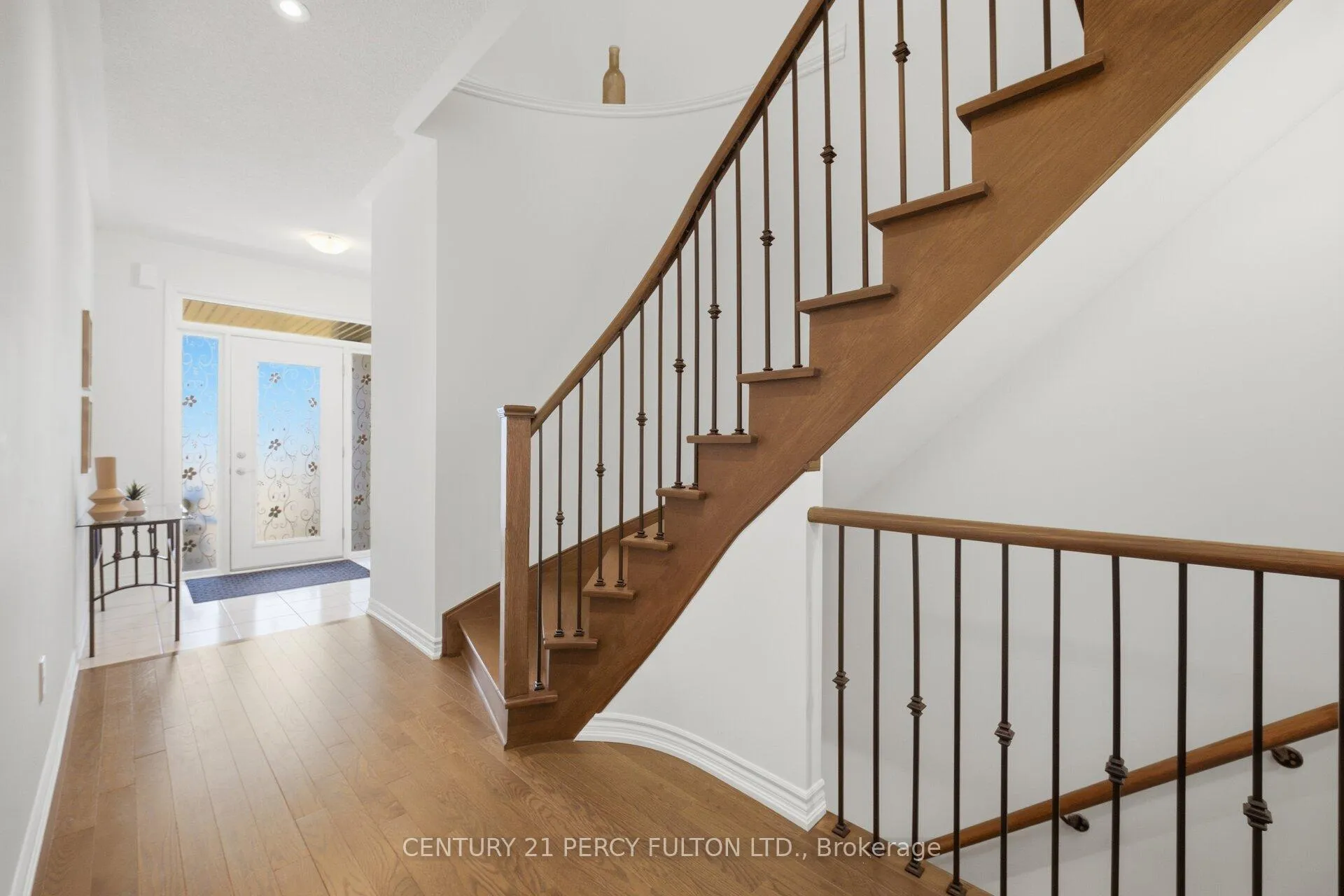 Photo 21 of 32 Mountainside Crescent, Whitby, Rolling Acres — HOMEH