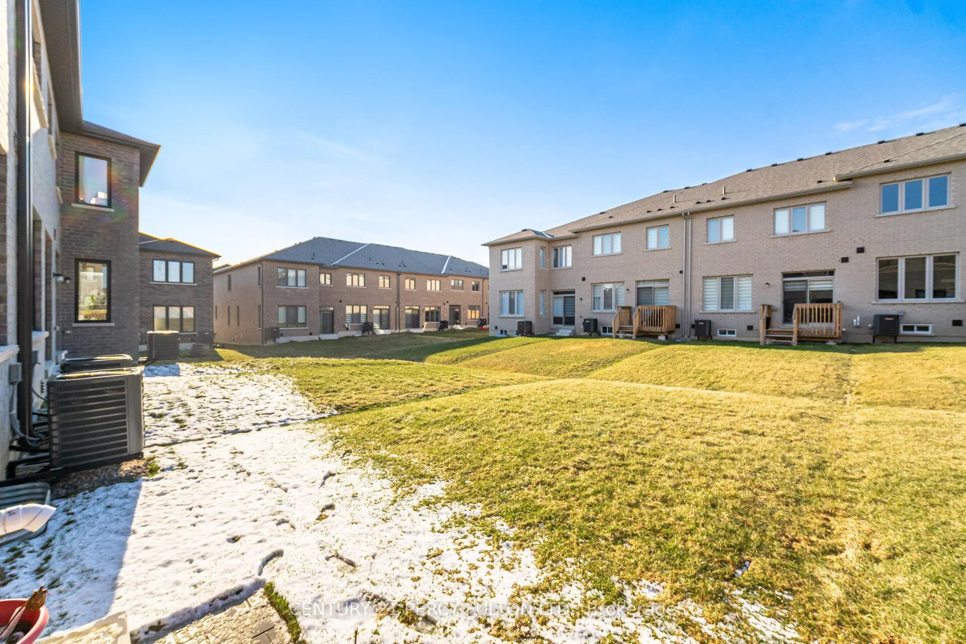 Photo 40 of 32 Mountainside Crescent, Whitby, Rolling Acres — HOMEH
