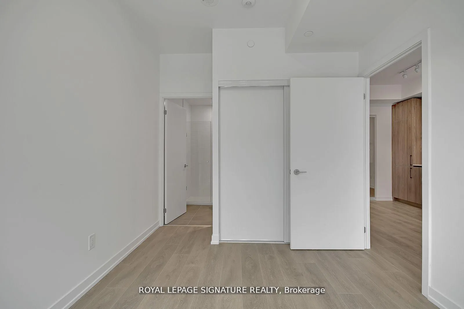 Photo 13 of Unit 320, 150 Logan Avenue, Toronto, South Riverdale — HOMEH