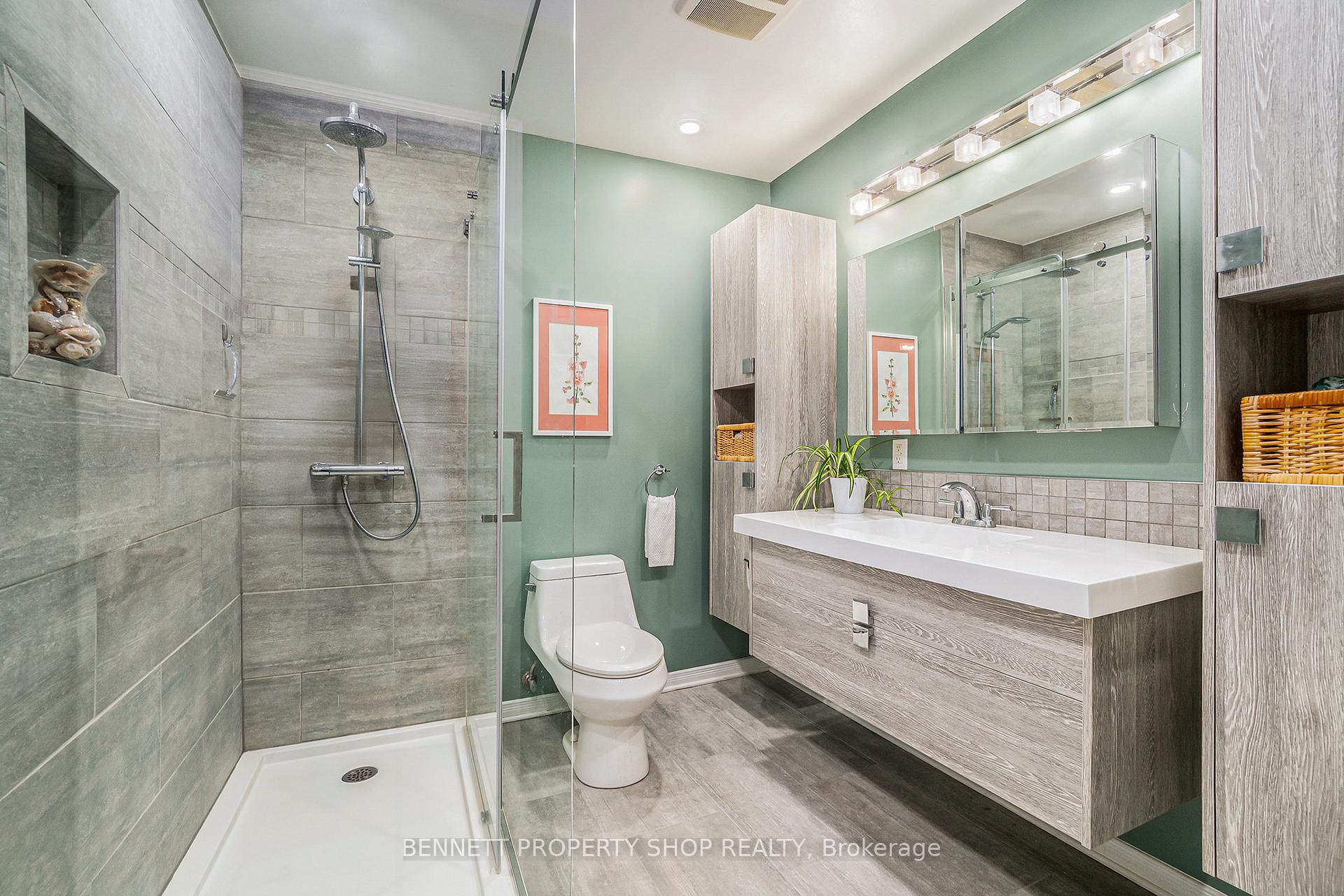 Photo 16 of 1408 Balmoral Drive, Ottawa, Riverside South/Gloucester Glen — HOMEH