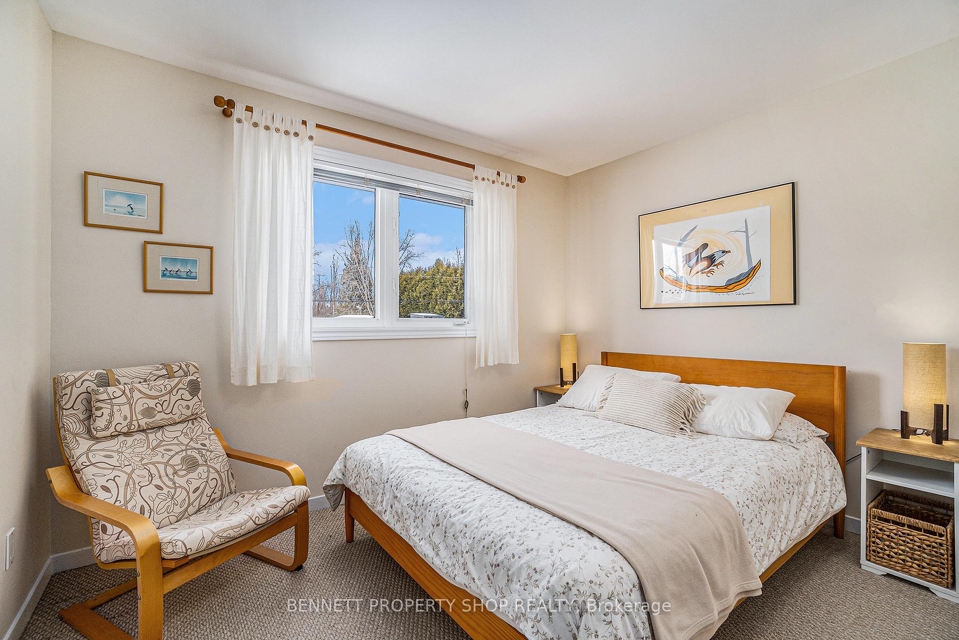 Photo 17 of 1408 Balmoral Drive, Ottawa, Riverside South/Gloucester Glen — HOMEH