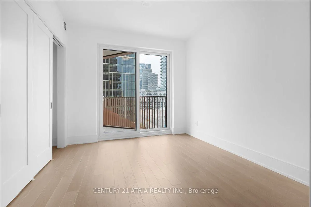 Photo 13 of Unit 527, 155 Merchants' Wharf, Toronto, Waterfront Communities — HOMEH