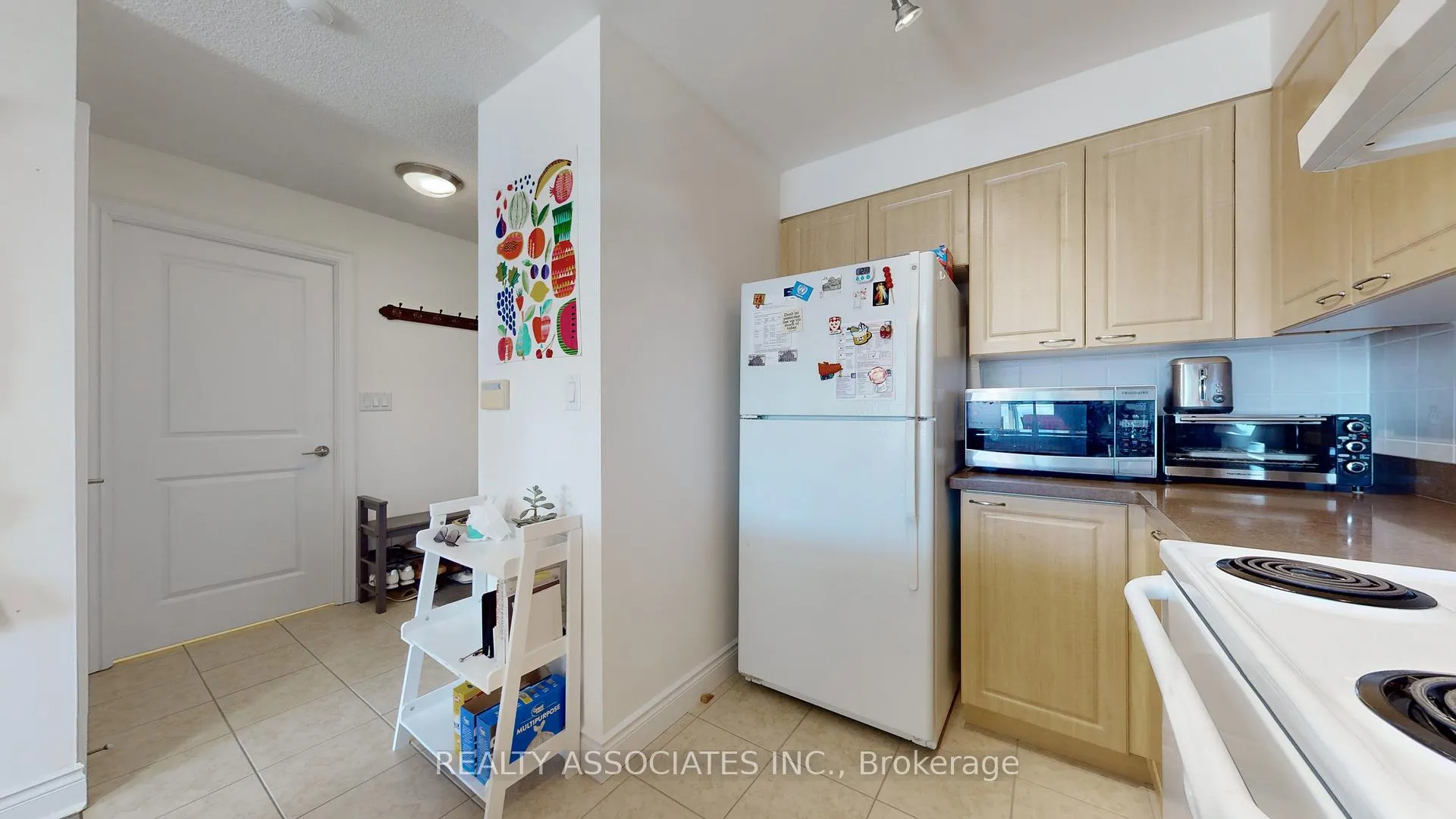 Photo 11 of Unit 906, 88 Times Avenue, Markham, Commerce Valley — HOMEH