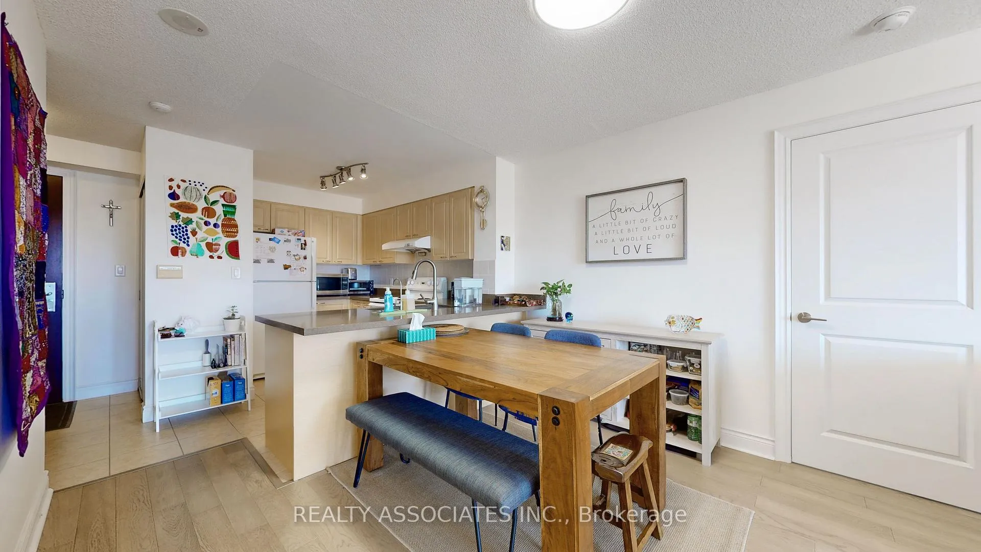 Photo 15 of Unit 906, 88 Times Avenue, Markham, Commerce Valley — HOMEH